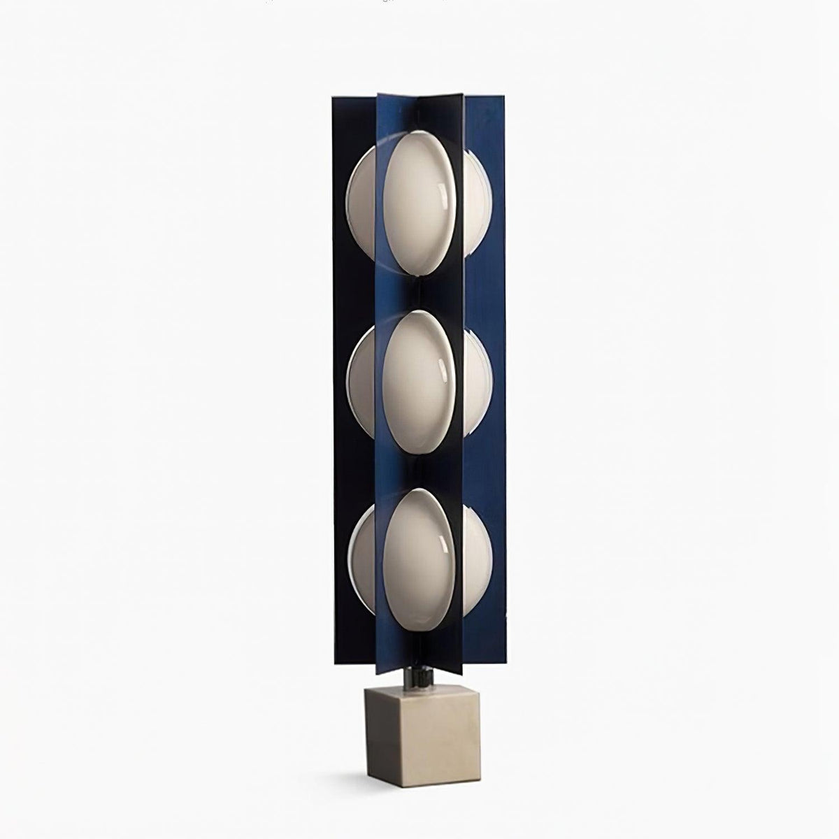 Soe lampa stojąca