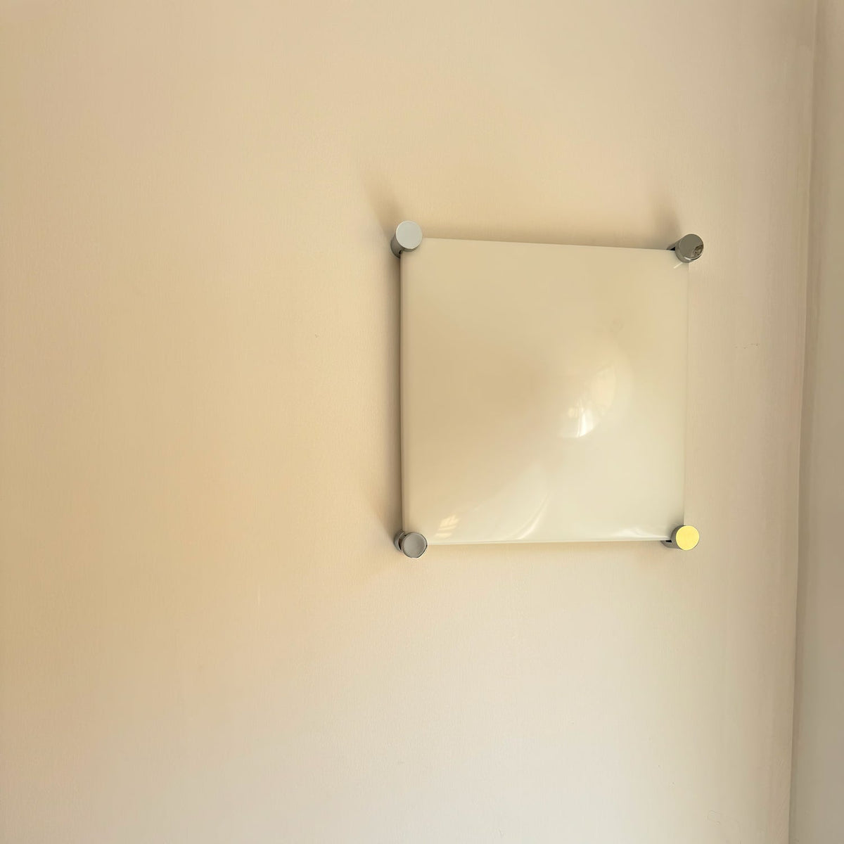 Cielum nowoczesna lampa sufitowa ze stali nierdzewnej i akrylu