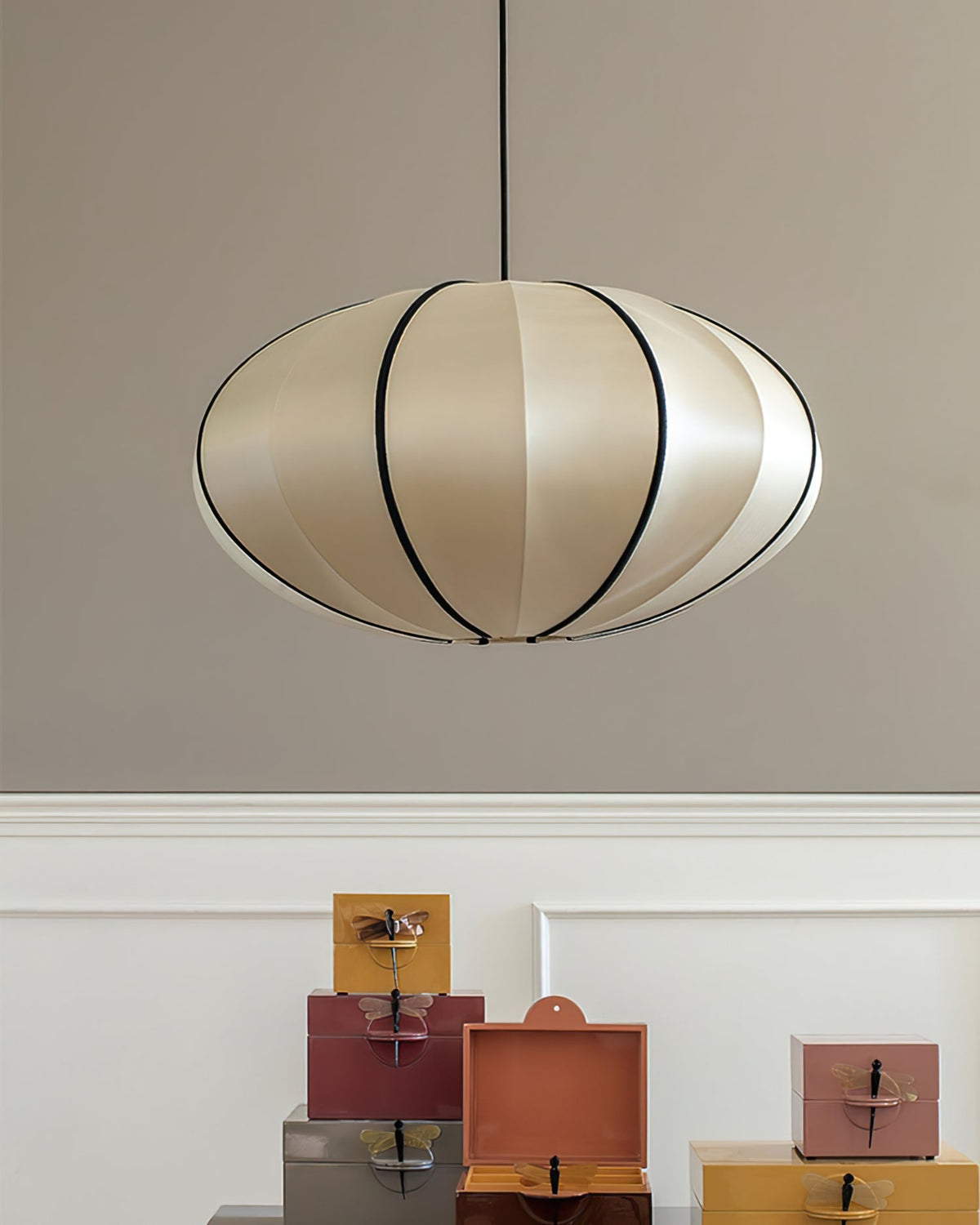 Inez wisząca lampa stołowa z płótna o nowoczesnym designie