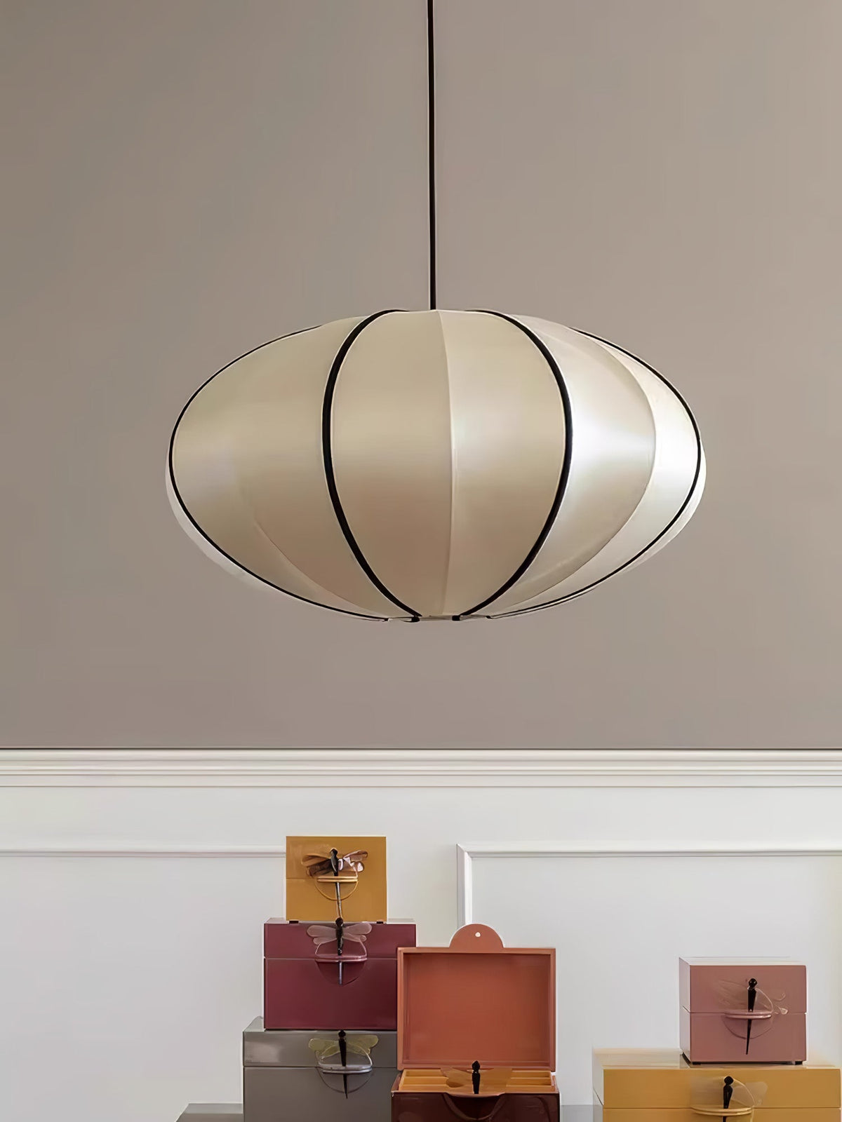 Inez wisząca lampa stołowa z płótna o nowoczesnym designie