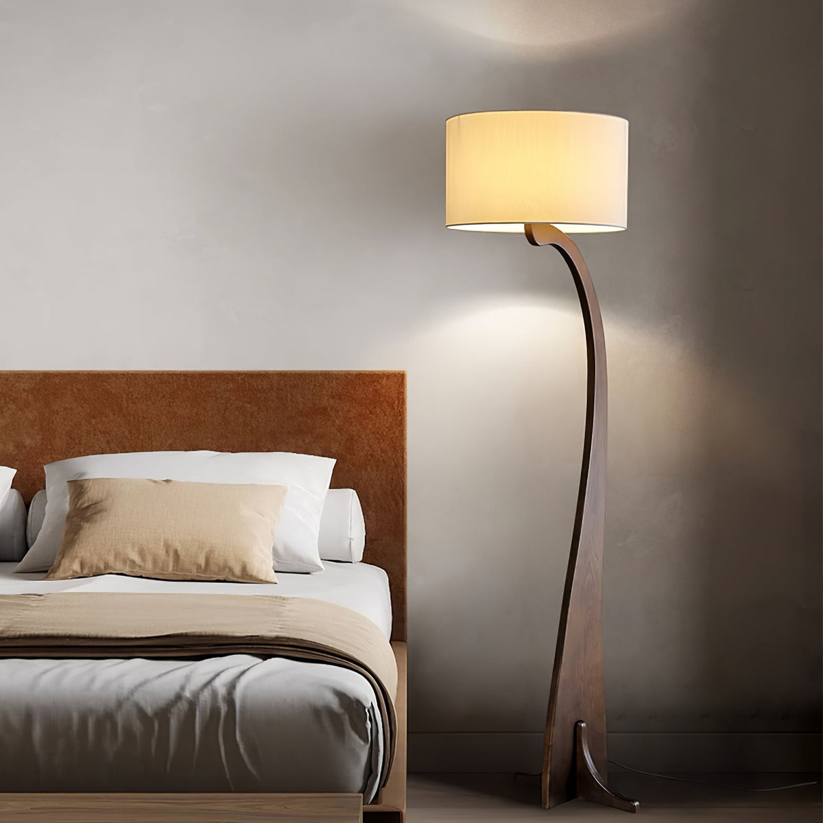 Viraineria nordycka lampa stojąca Arc