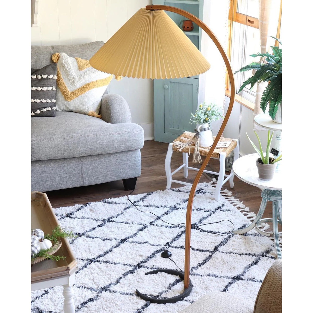 Terra lampa stojąca