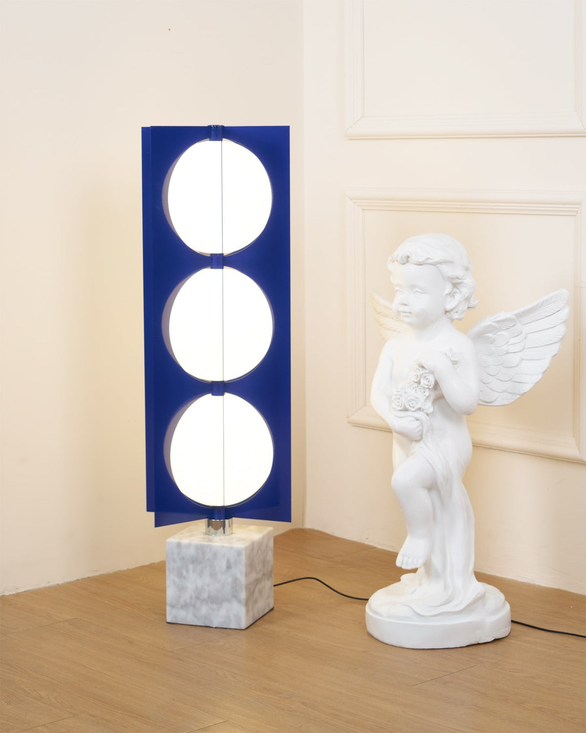Lampa stojąca Vanell Marble
