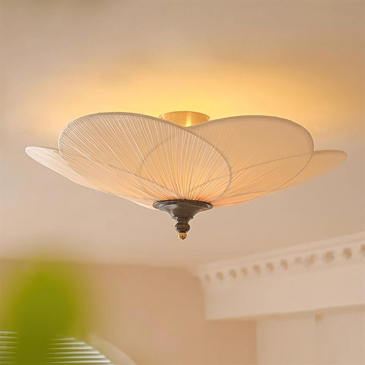 Nira nowoczesna lampa sufitowa montowana bezpośrednio ze szkła w stylu płatka
