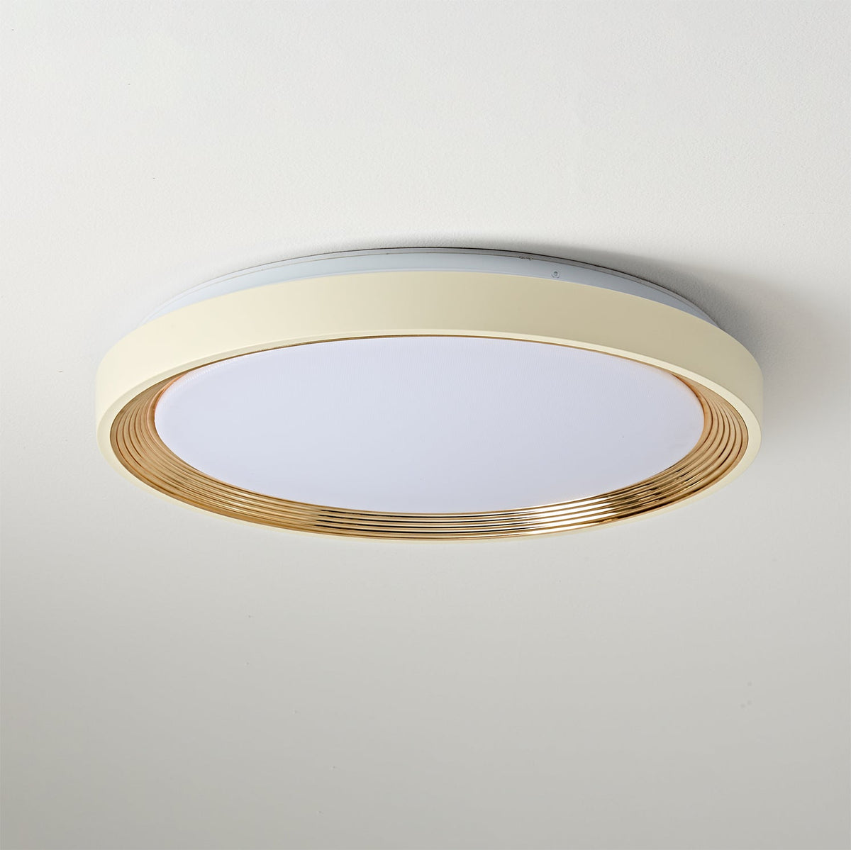 Cielum lampa sufitowa z metalu