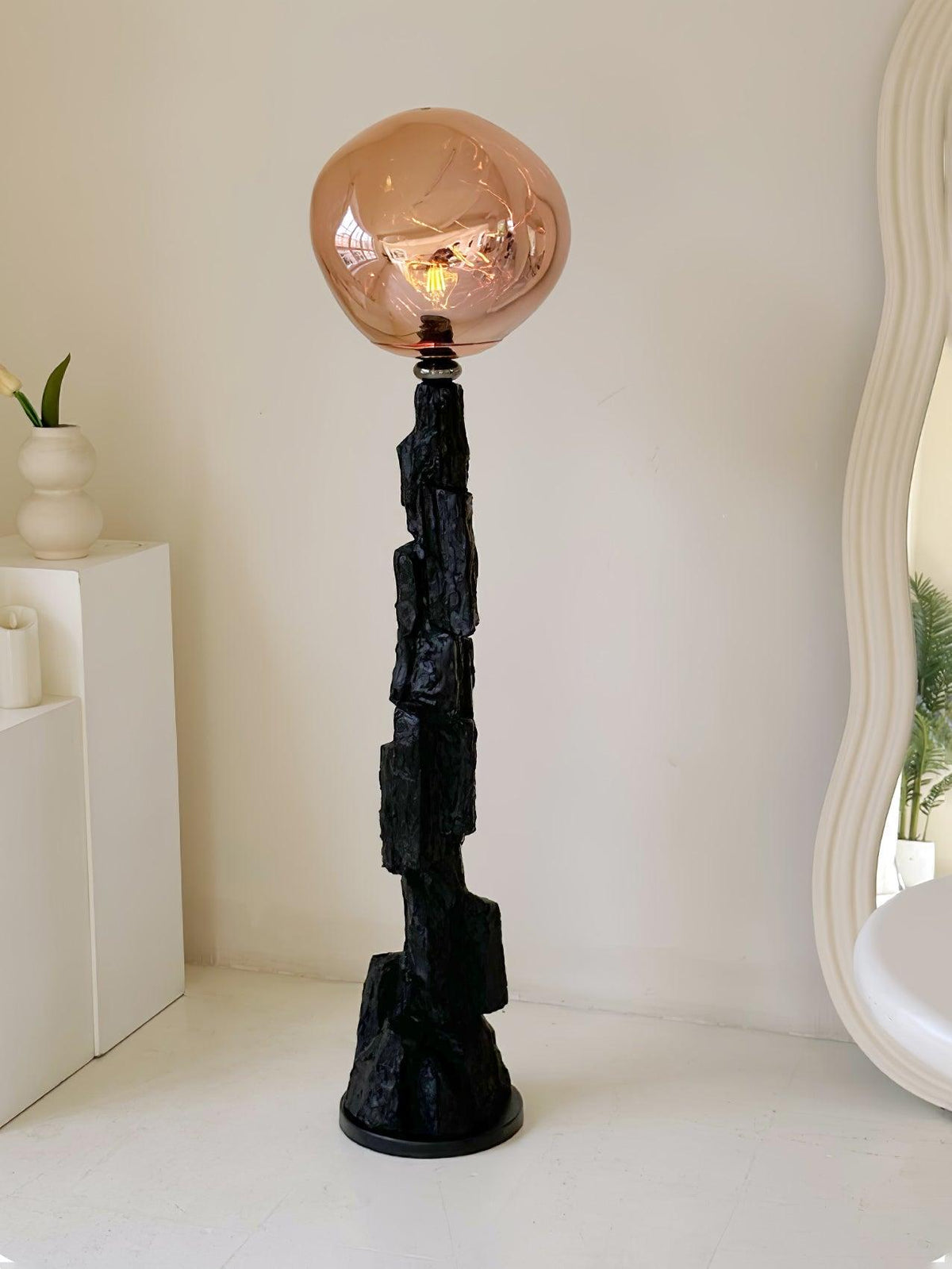 Ember lampa stojąca z akrylu