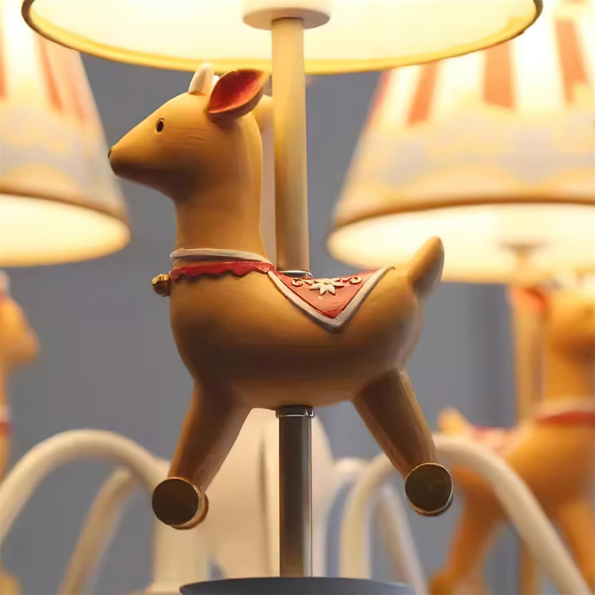 Solvian żyrandol Carousel Kids w stylu cyrkowym z konikami | Model A