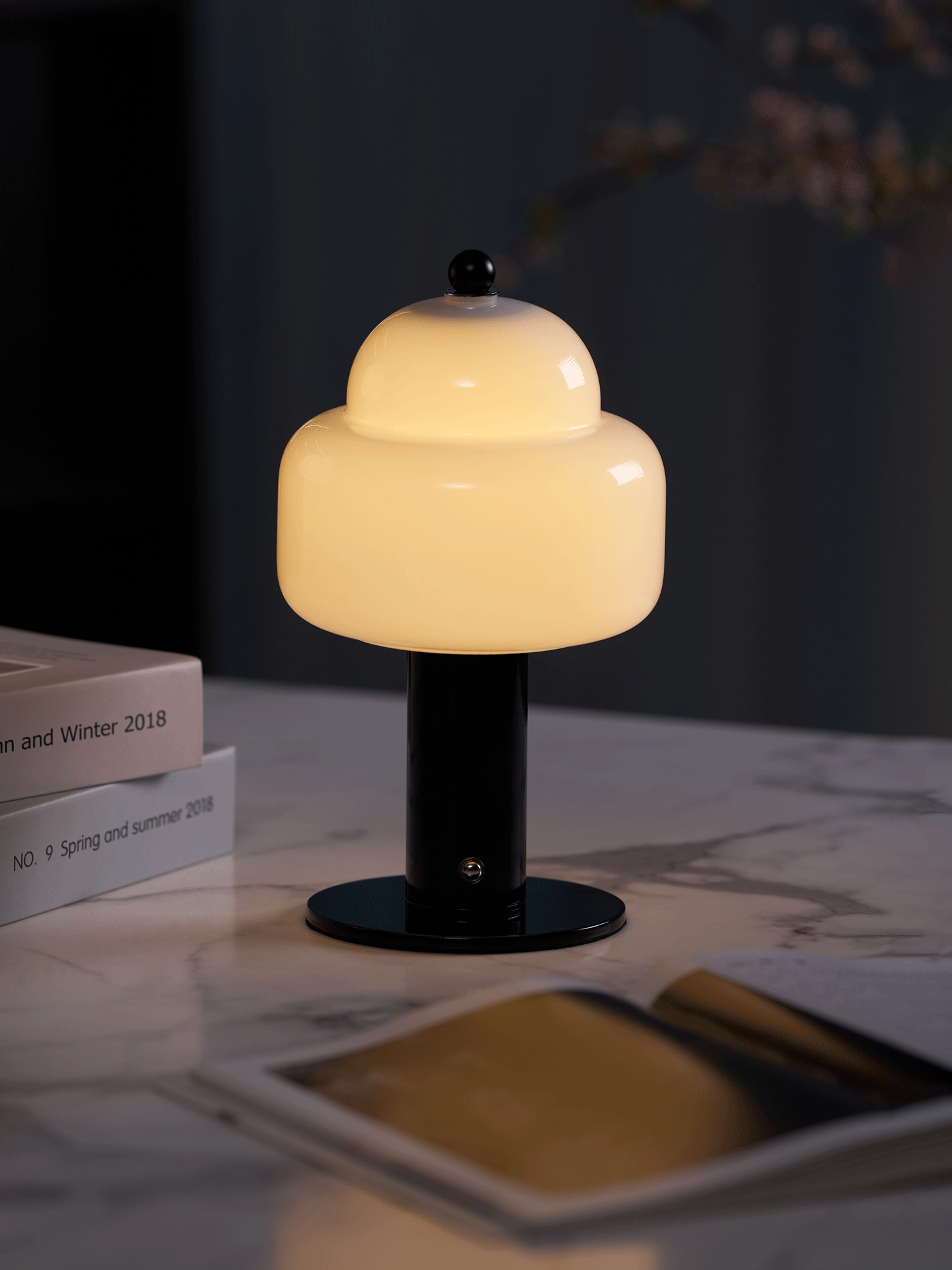 Lampa stołowa Avenaella nowoczesna ze szkła