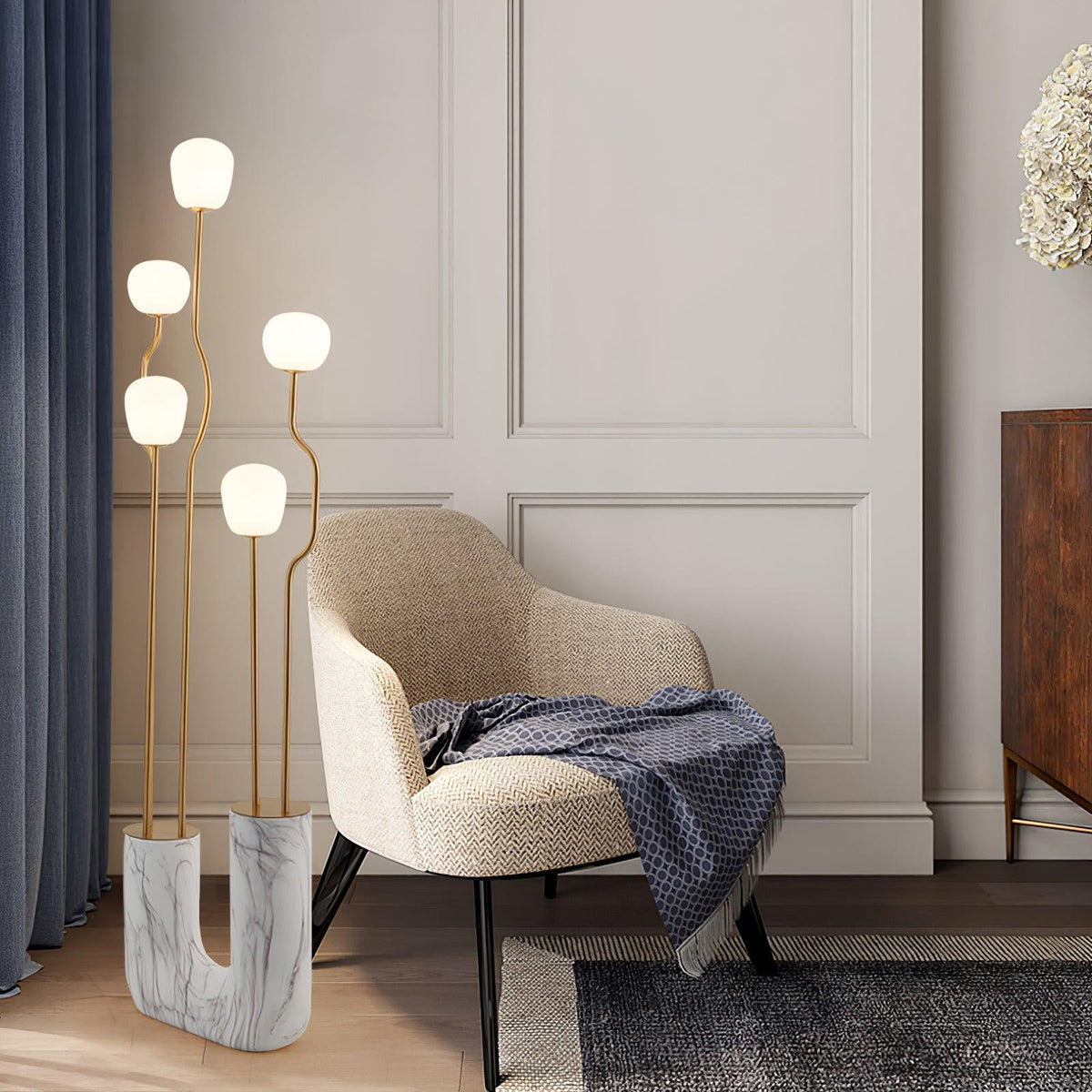 Avenoaya elegancka zewnętrzna lampa stojąca Comet
