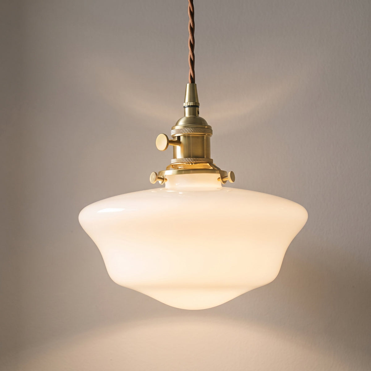 Lampa wisząca Droplet z miedzi i szkła mlecznego