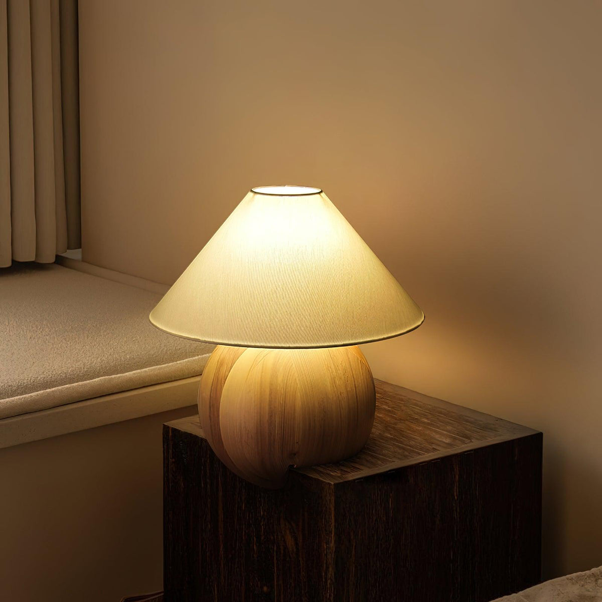 Halise drewniana lampa stołowa organiczna