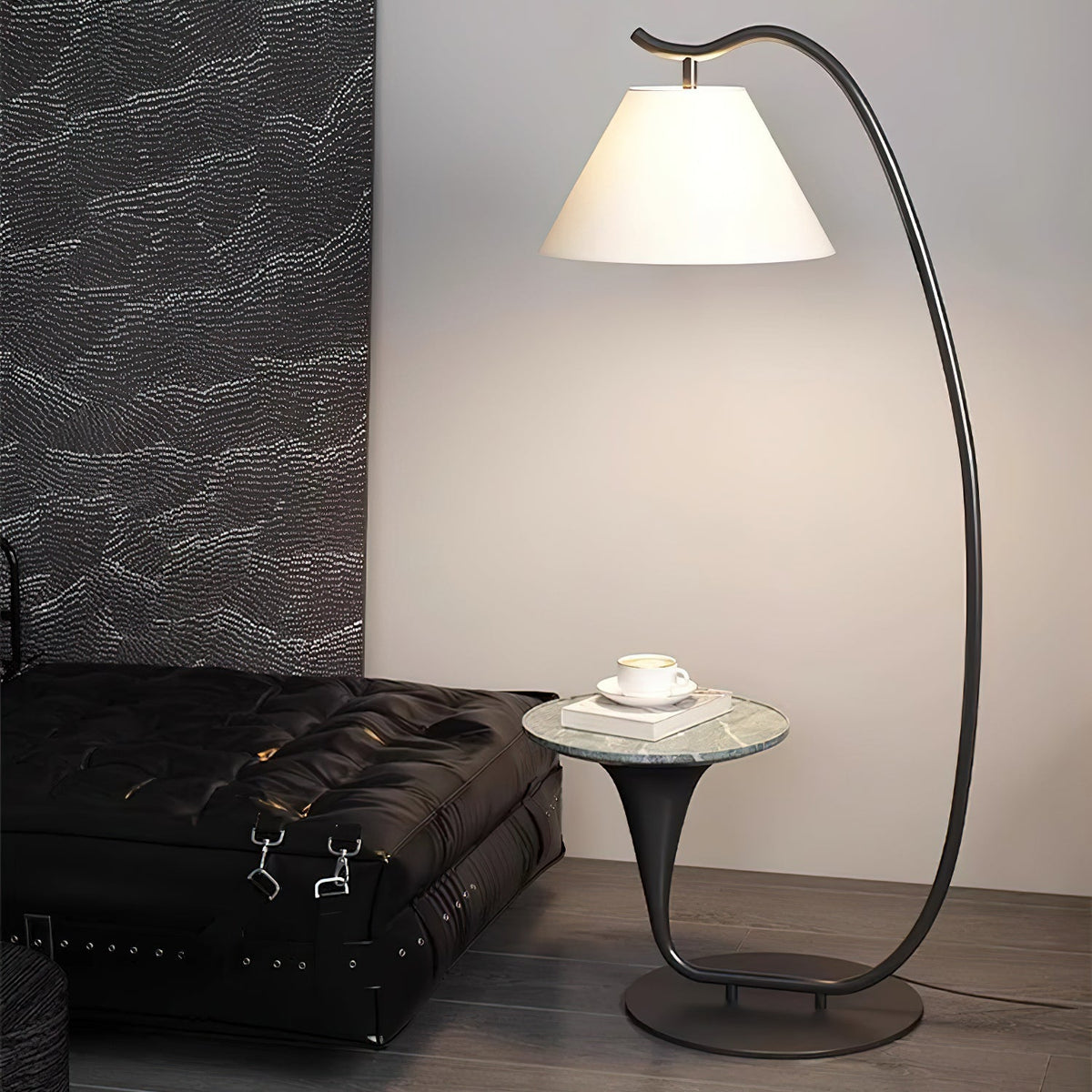 Rivariella nowoczesna lampa stojąca