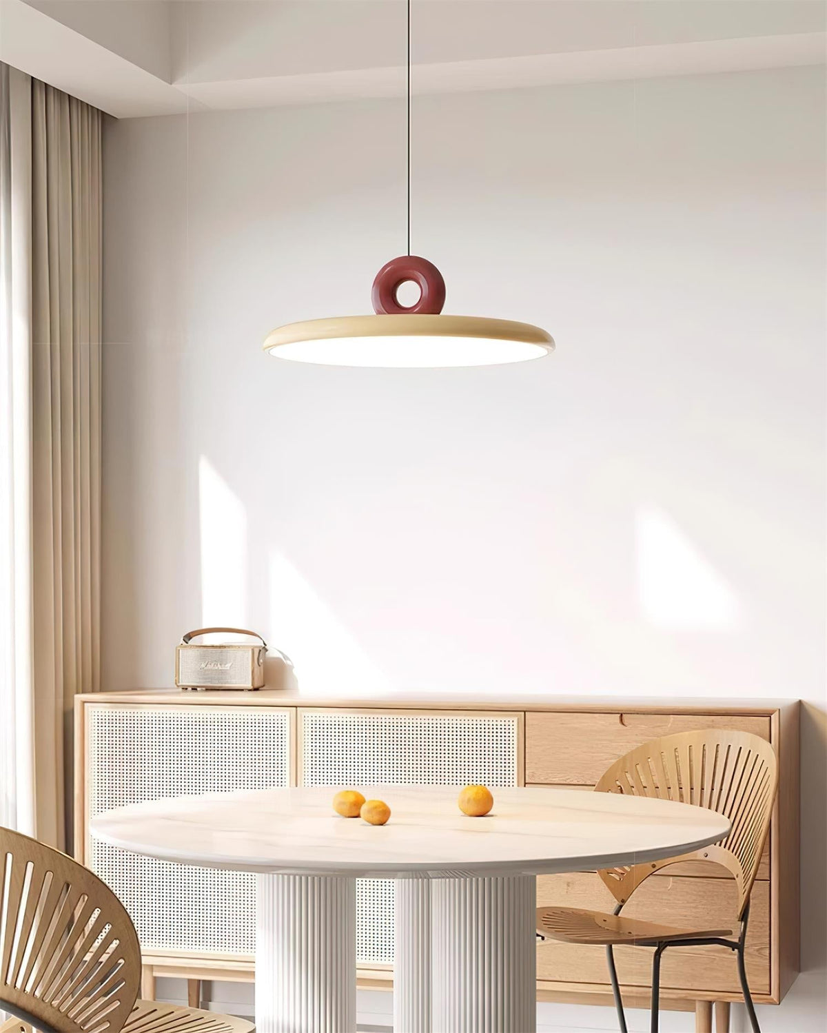 Novel lampa wisząca