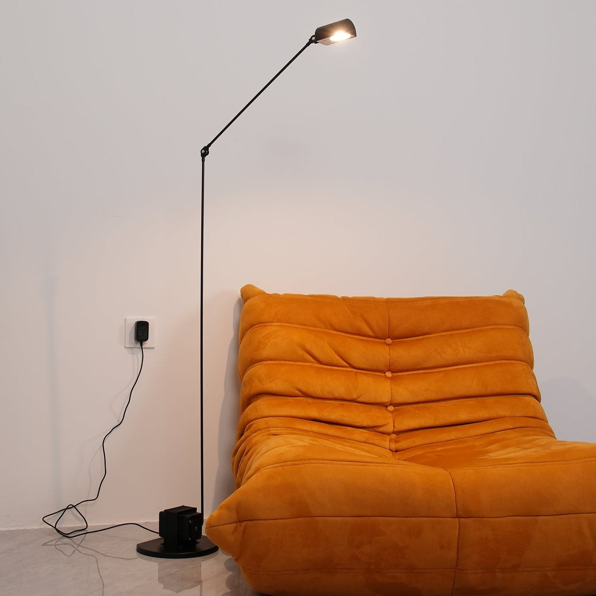 Daphine lampa stojąca