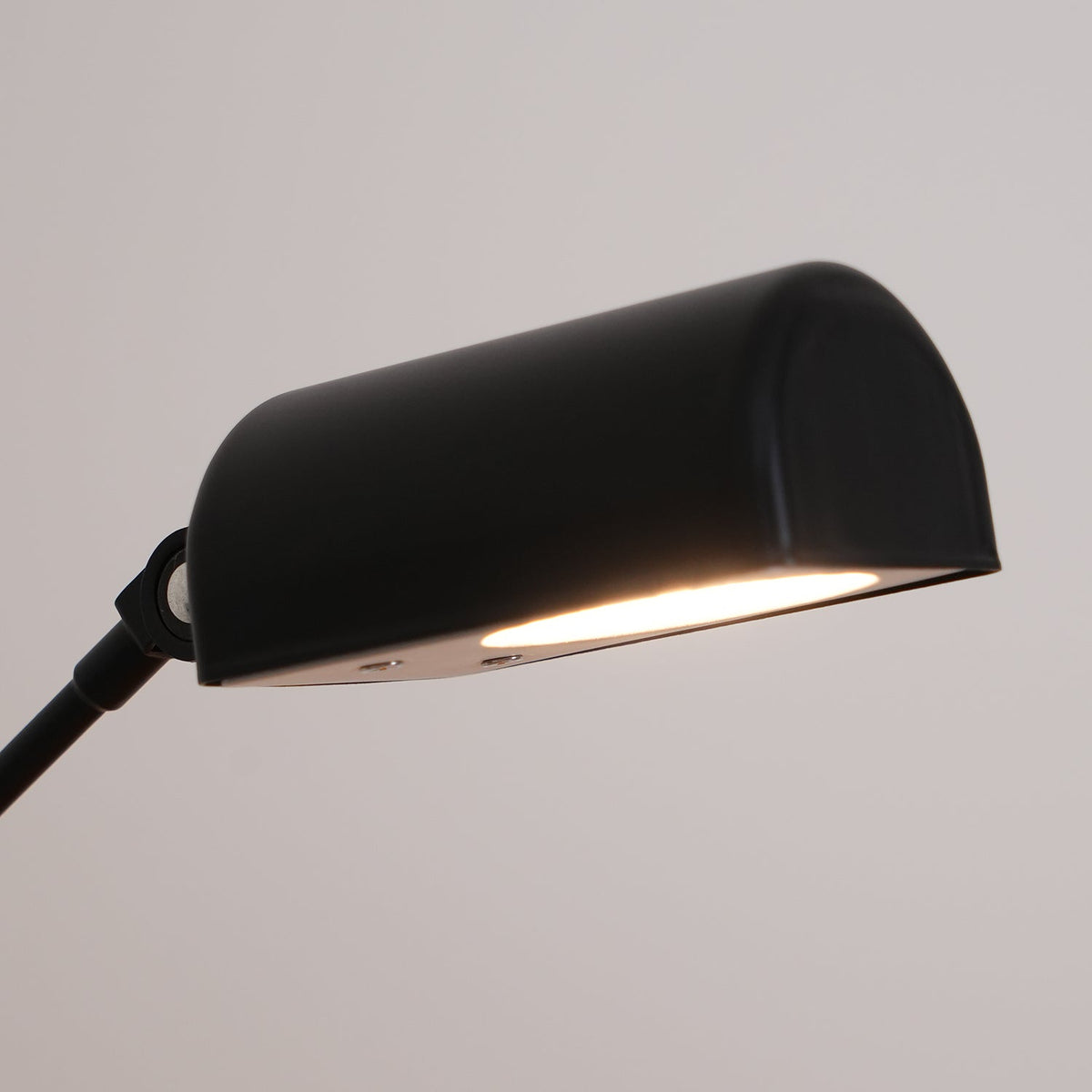 Daphine lampa stojąca