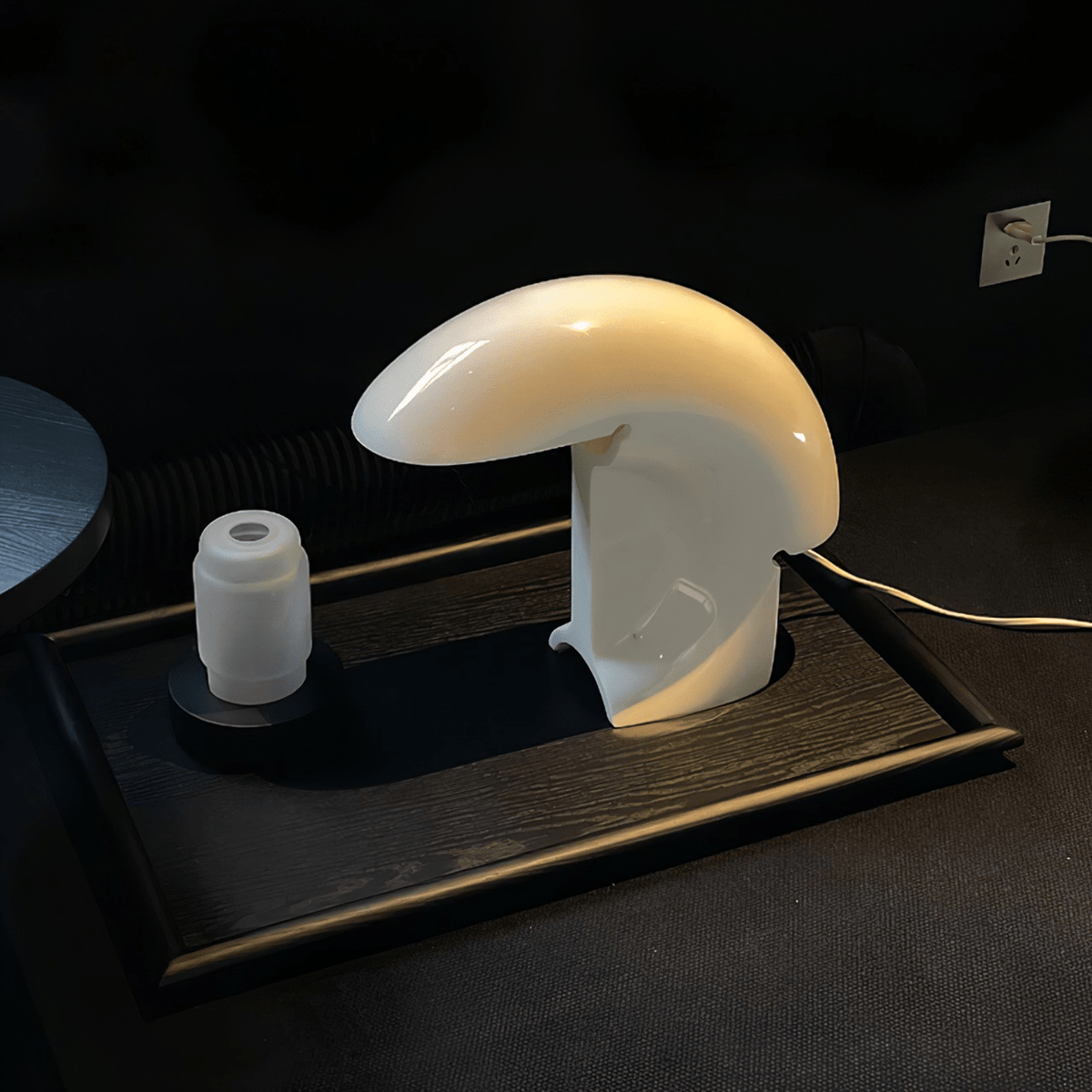 Lampa stołowa Emmy nowoczesna z marmuru