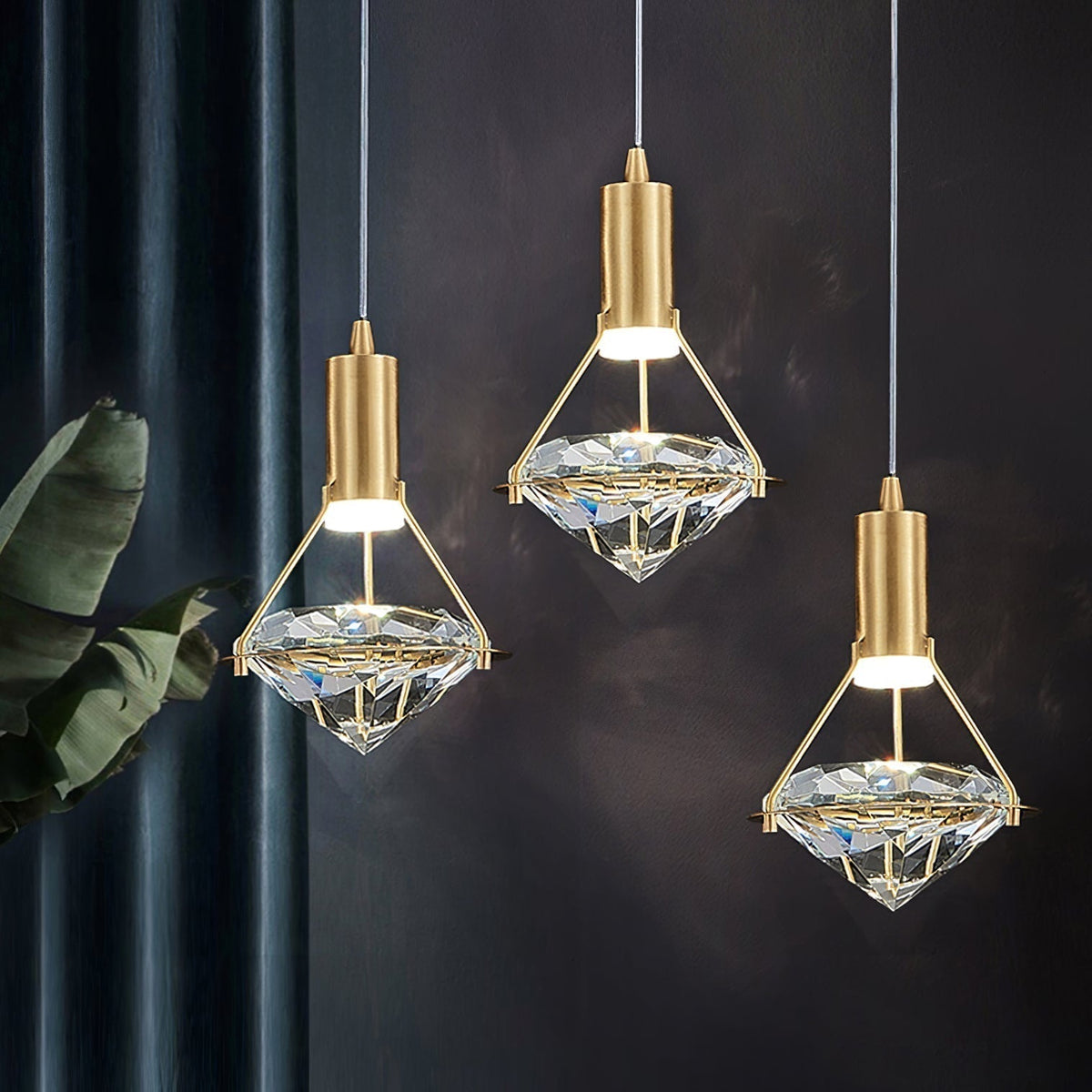 Cira lampa wisząca z miedzi i kryształu elegancka