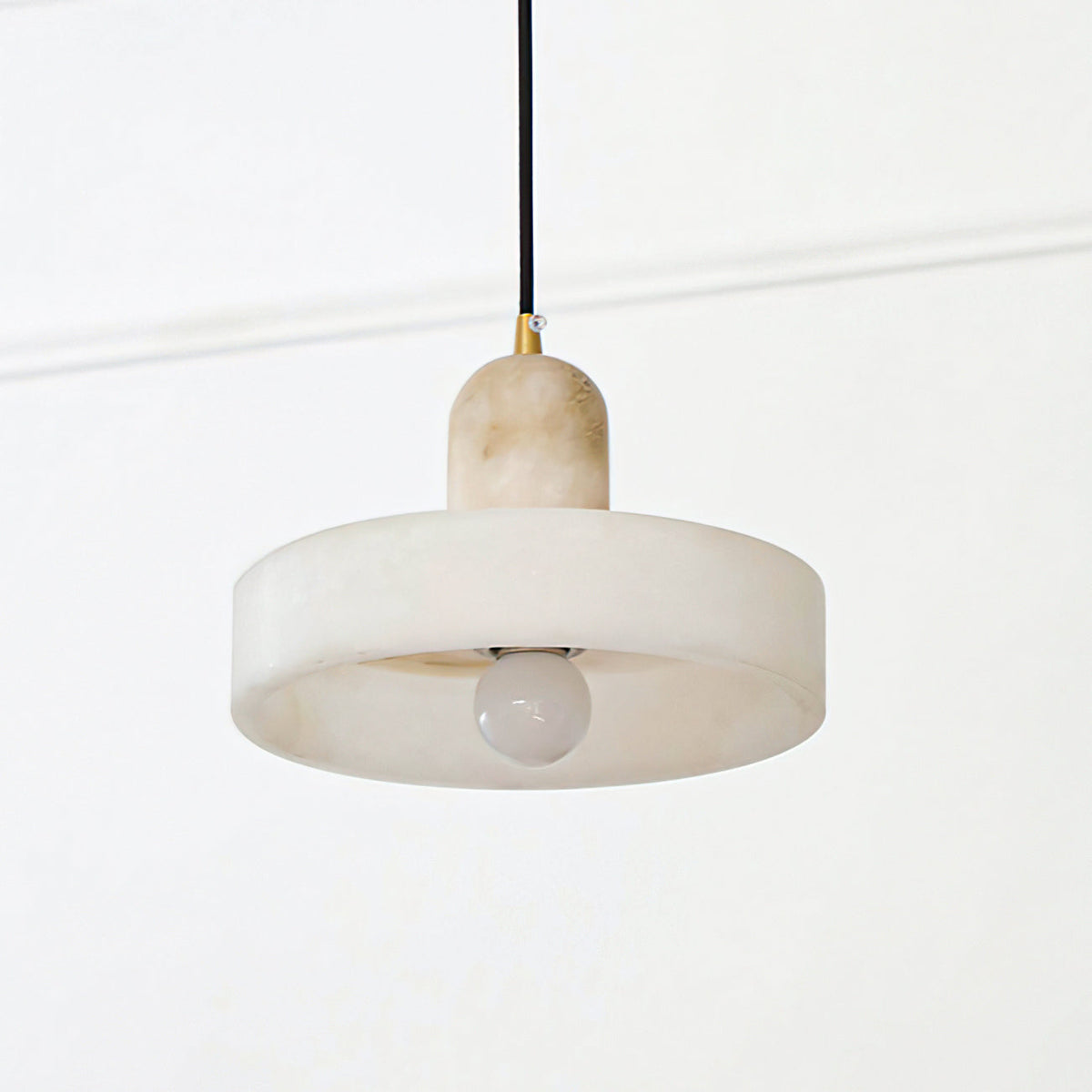Lampa wisząca Luste Disc Orb Alabaster