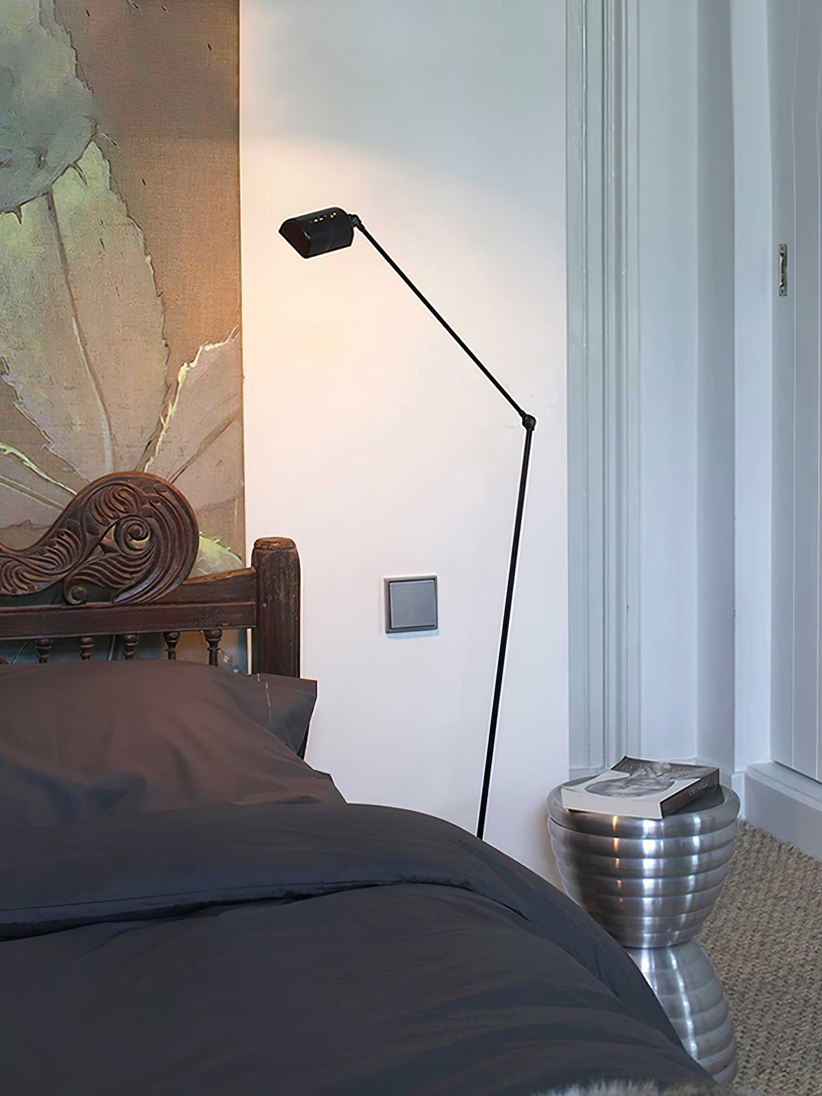Nerilux regulowana lampa stojąca