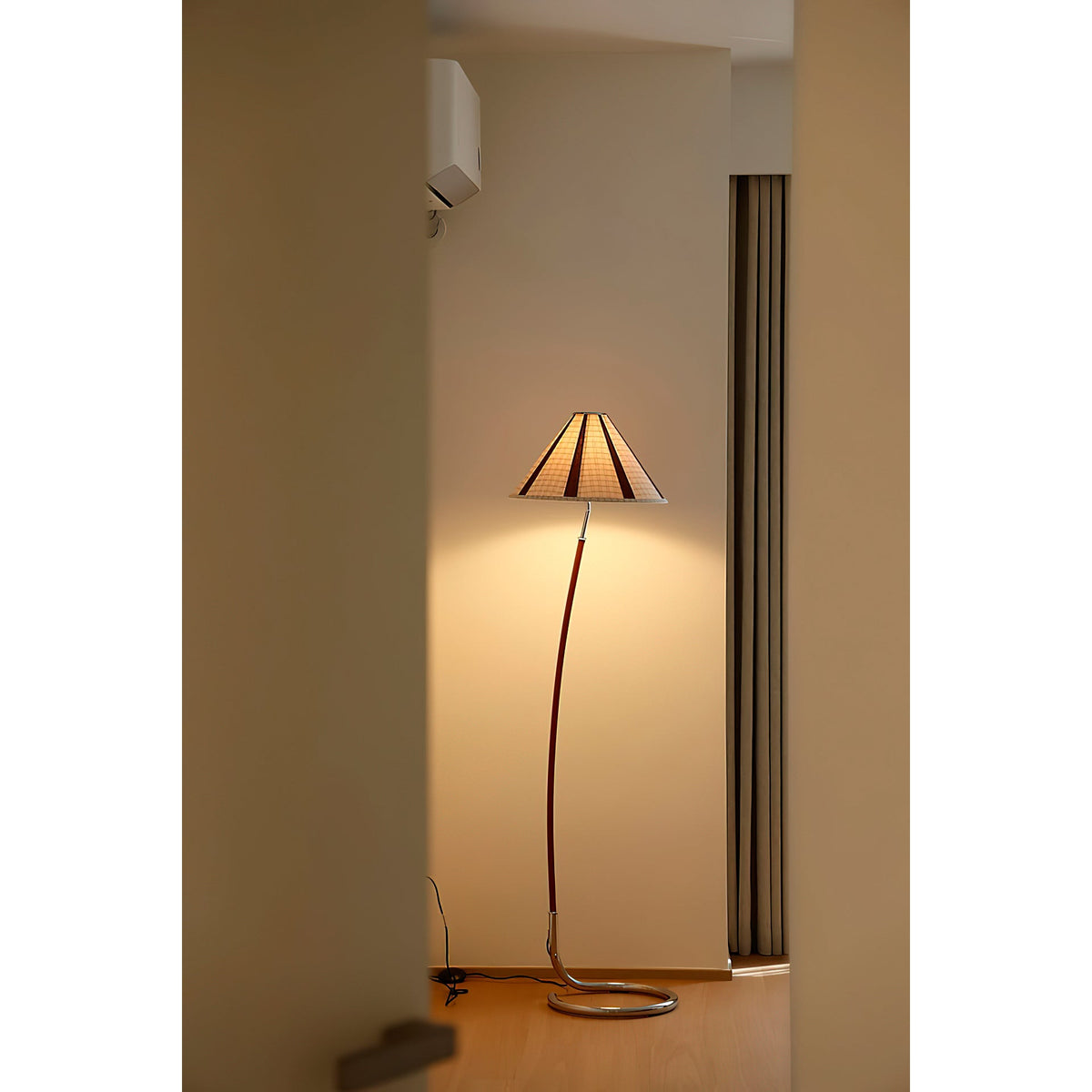Elauena zewnętrzna lampa stojąca