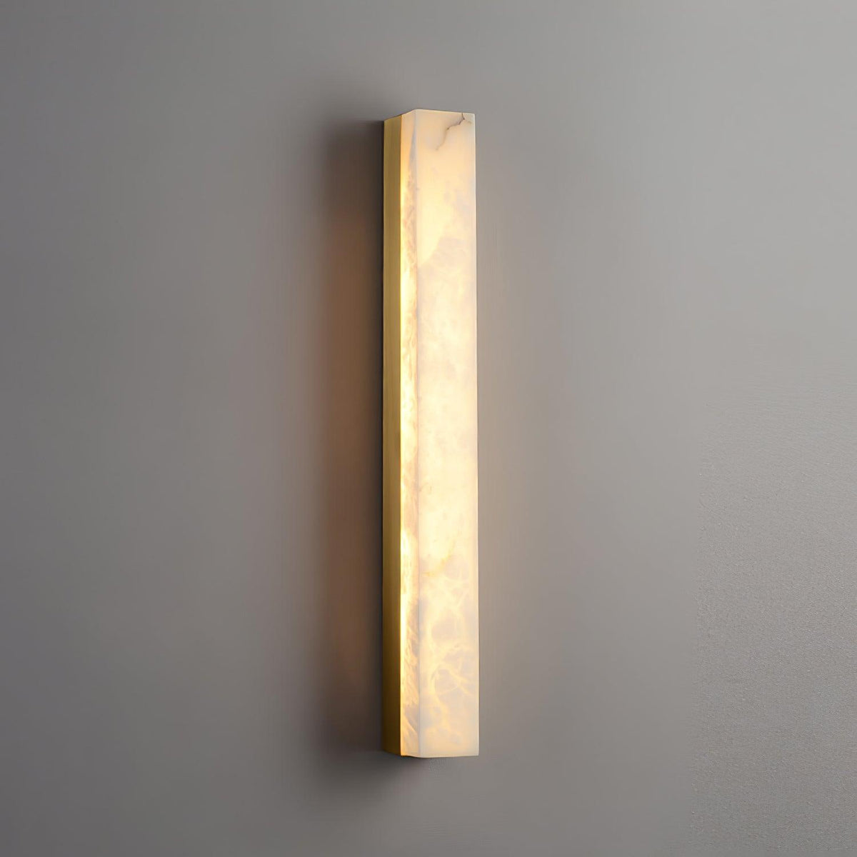 Nivivette Pillar Alabaster kinkiet