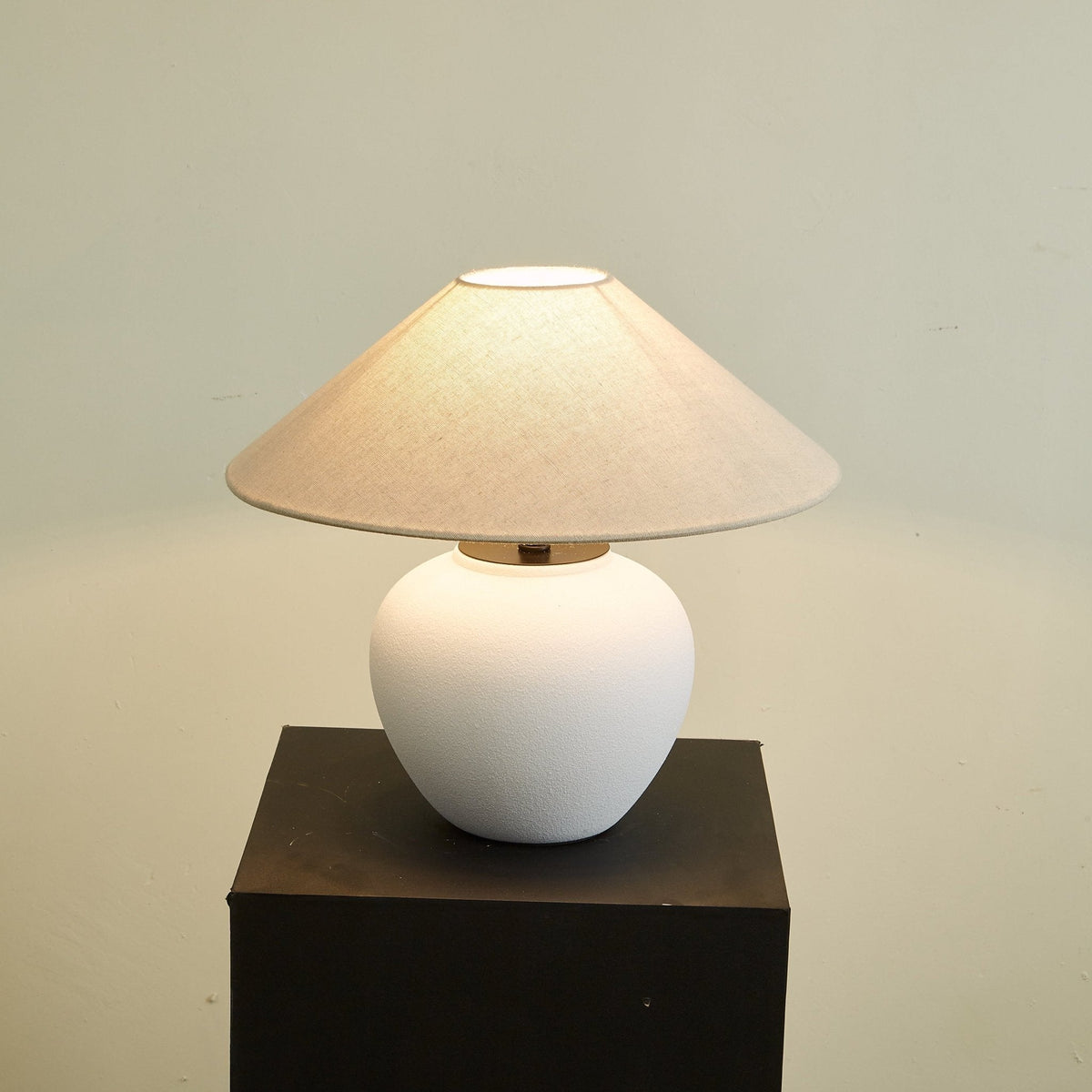 Alba elegancka lampa stołowa ceramiczna