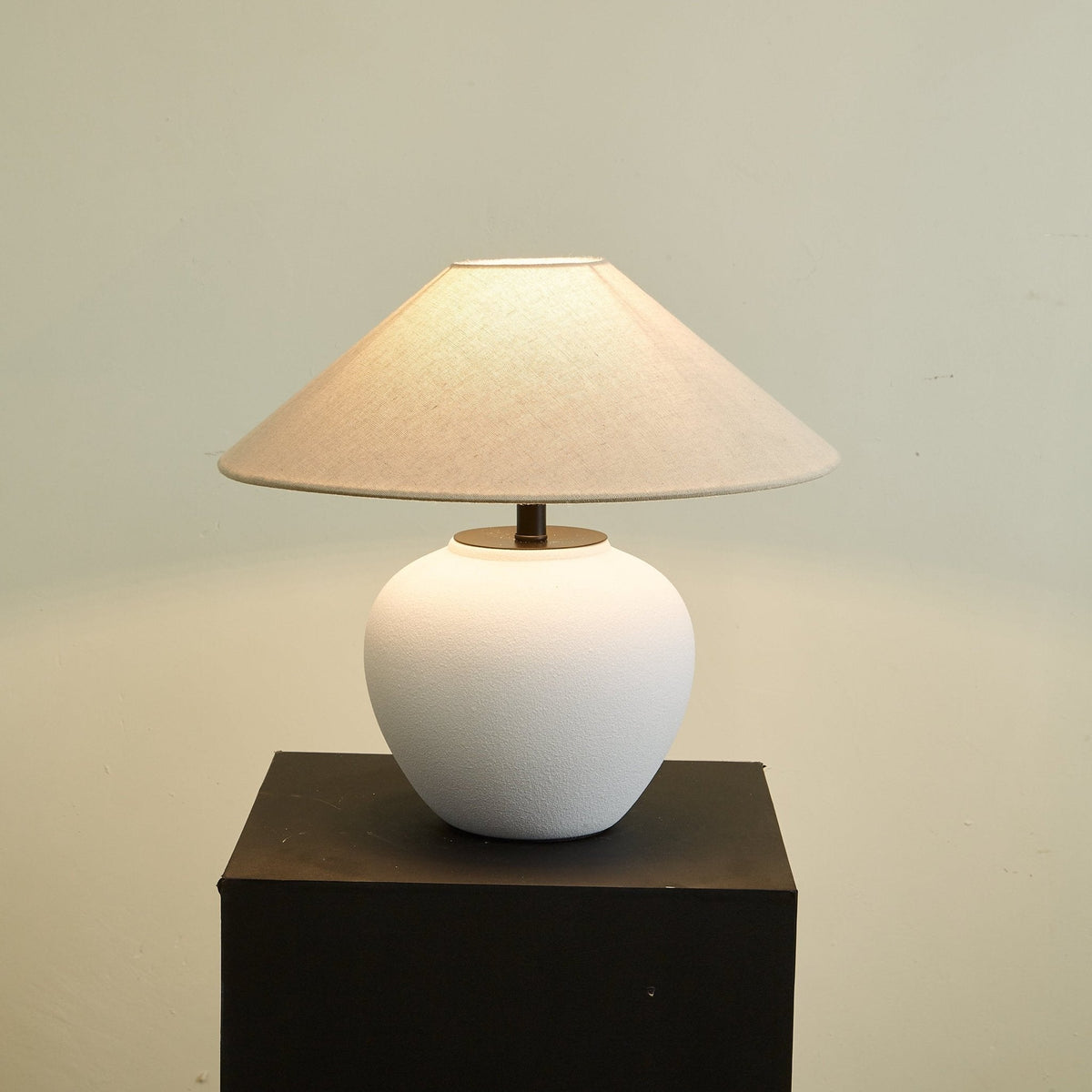 Alba elegancka lampa stołowa ceramiczna