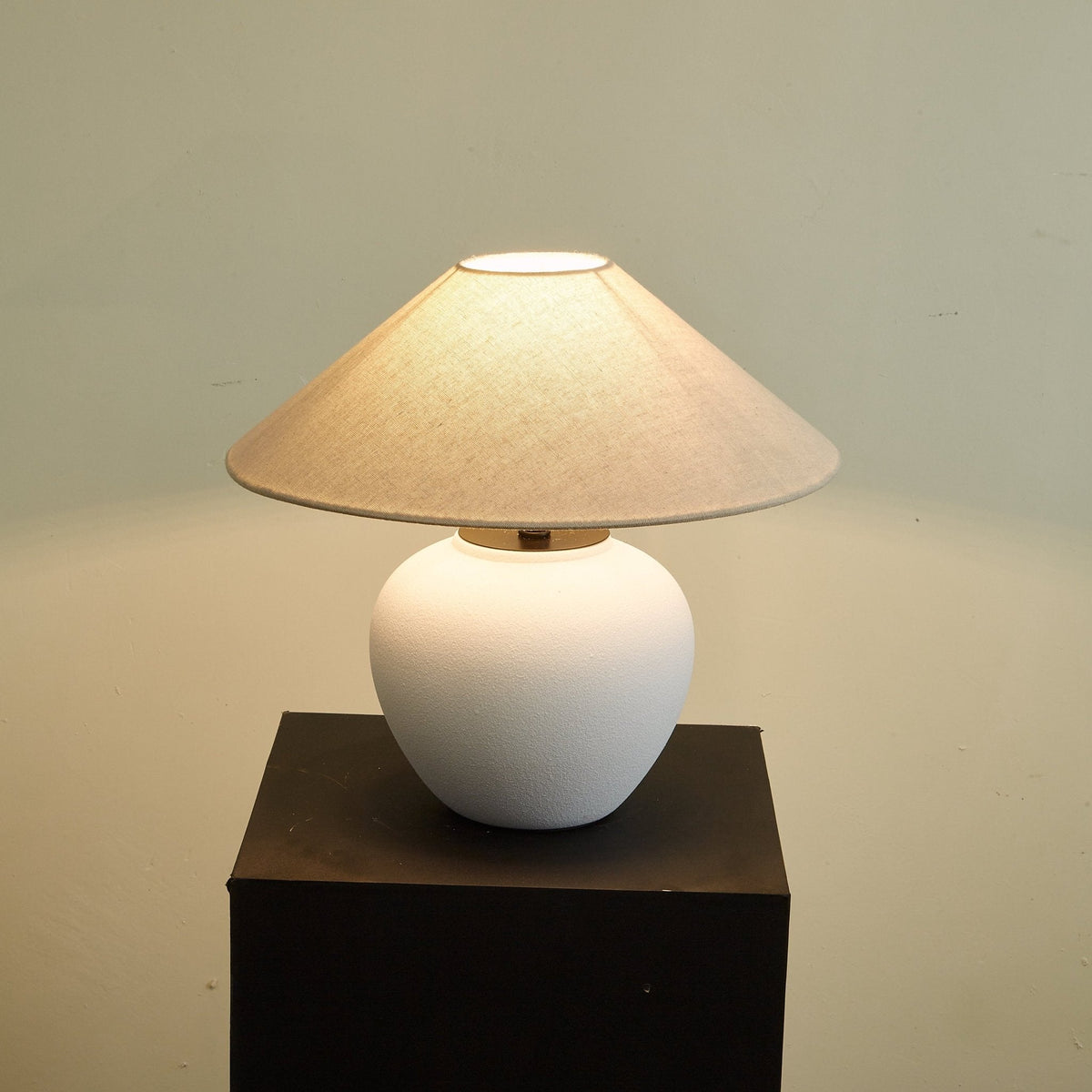 Alba elegancka lampa stołowa ceramiczna
