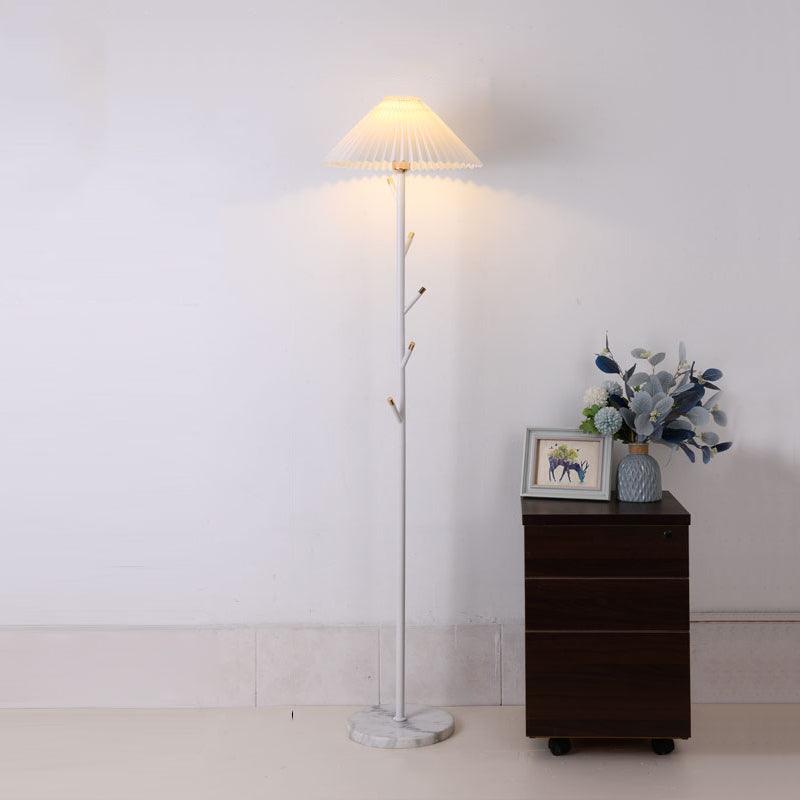 Nora nowoczesna lampa stojąca
