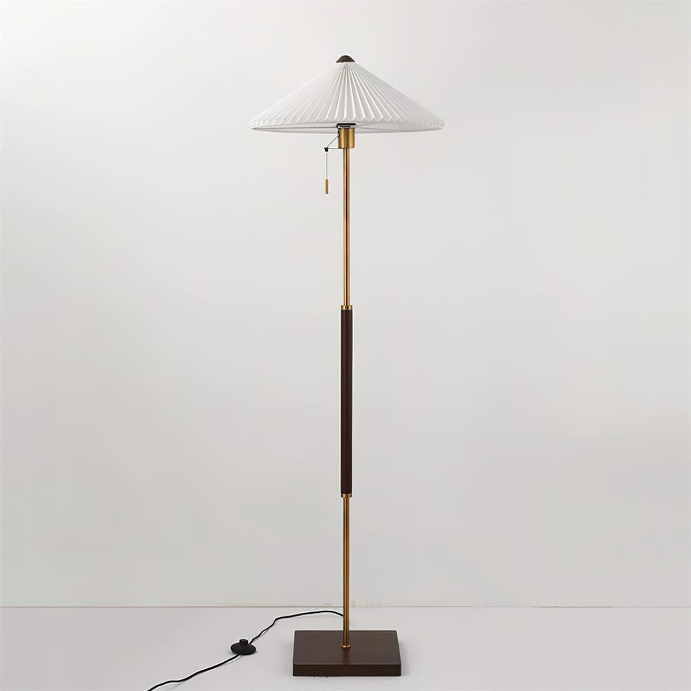 Seliielle lampa stojąca