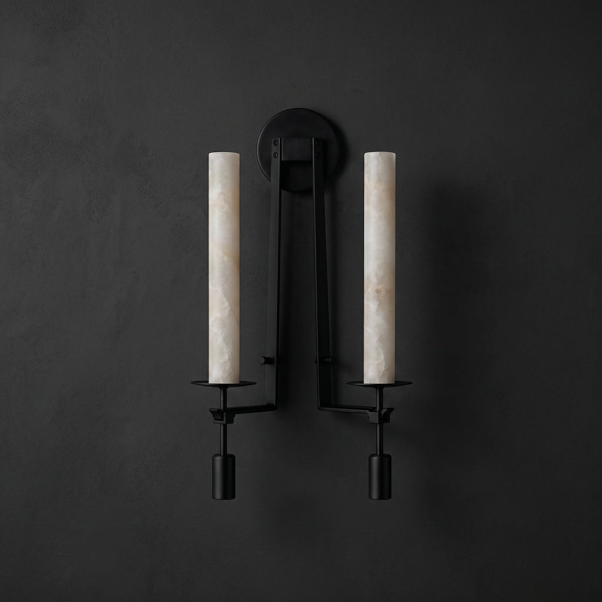 Alabaster kinkiet w stylu francuskim klasycyzm
