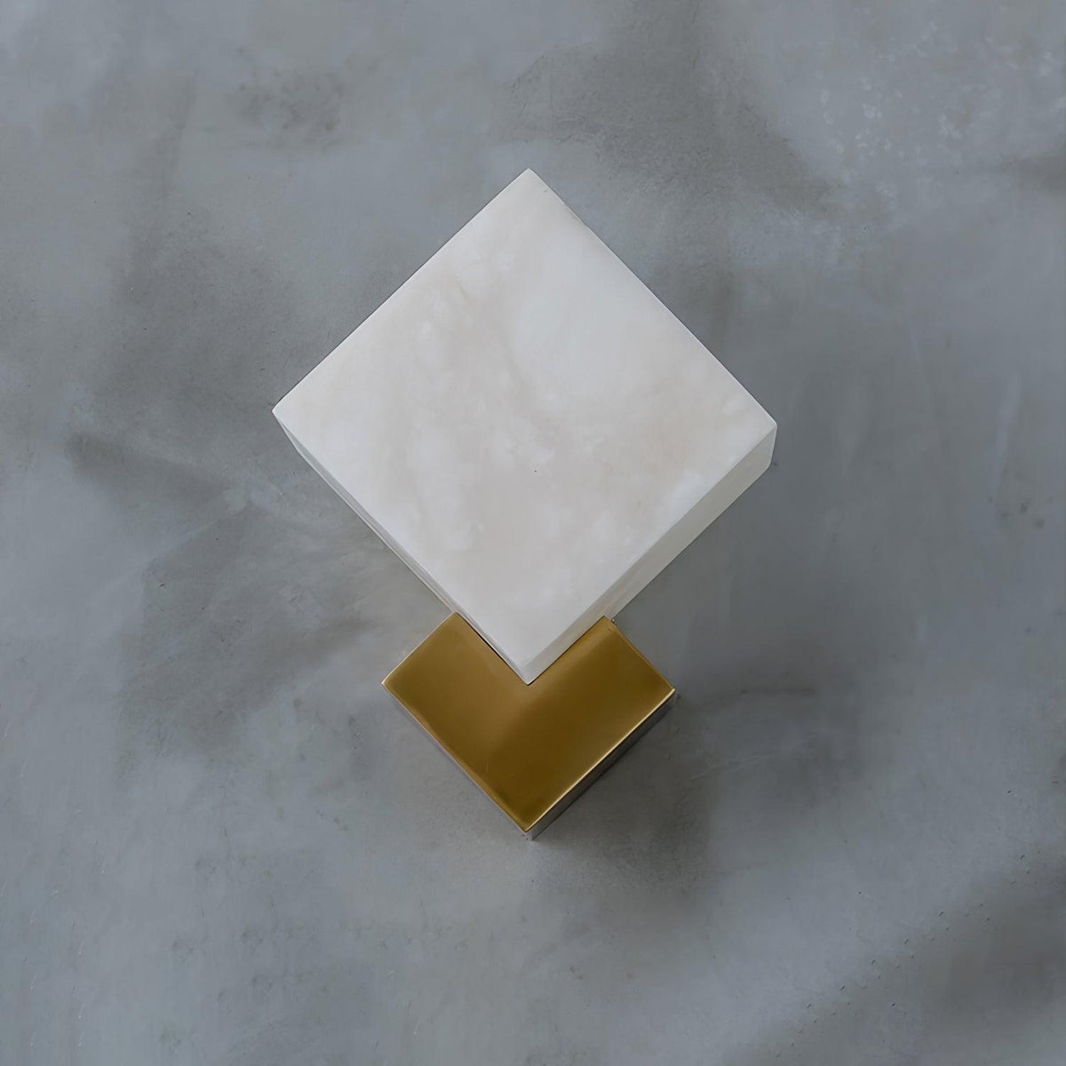 Block Alabaster kinkiet