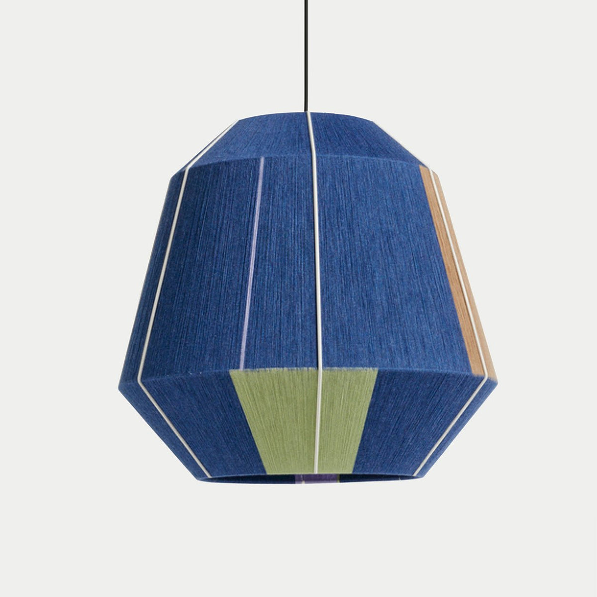 Lampa wisząca w kształcie latarni z ręcznie nawijanego płótna