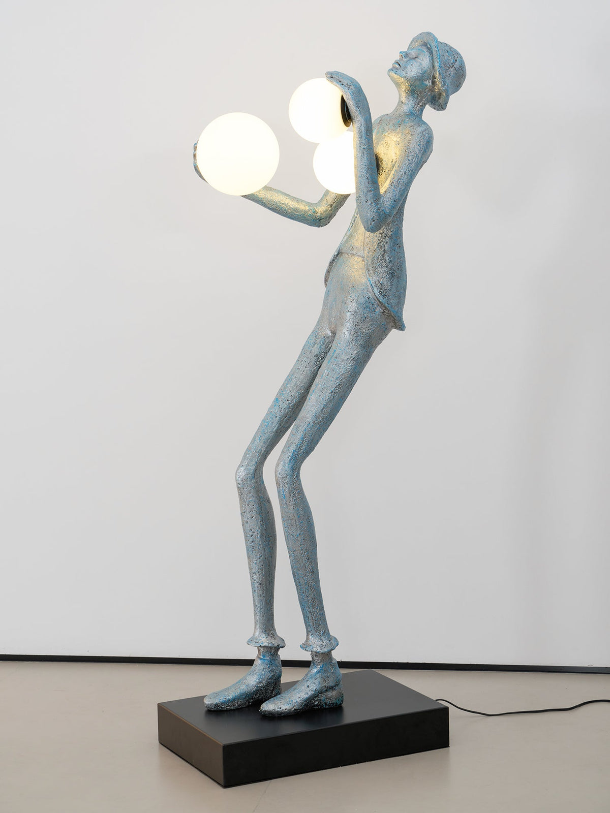 Seloia Gentleman Sculpture lampa stojąca