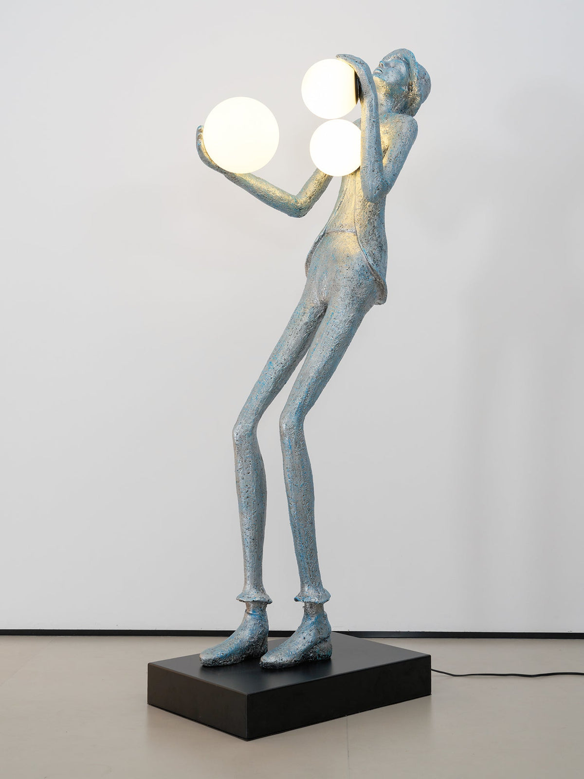 Seloia Gentleman Sculpture lampa stojąca