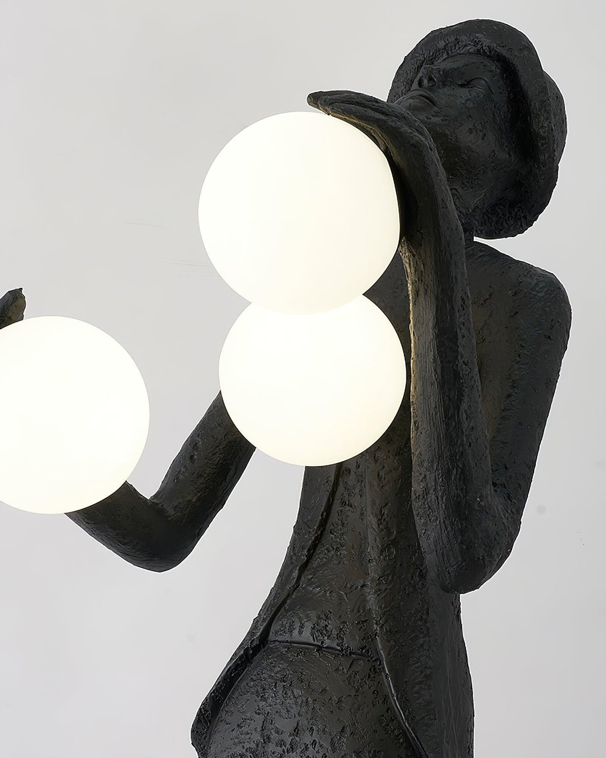 Seloia Gentleman Sculpture lampa stojąca