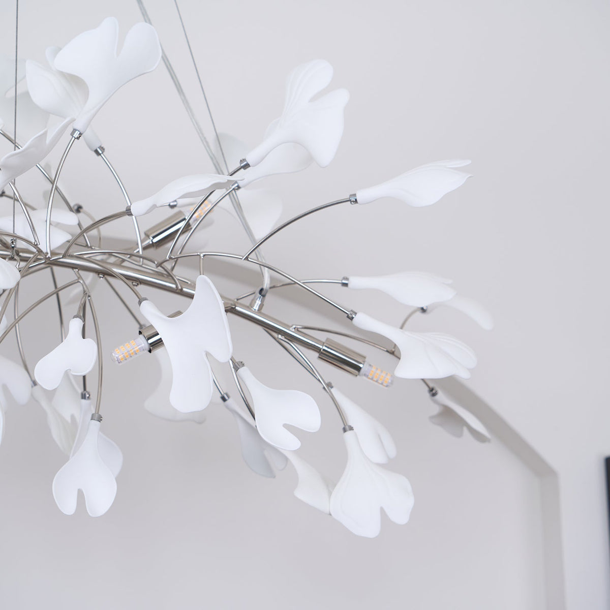 Oriiselle żyrandol ceramiczny Gingko Petal Gold