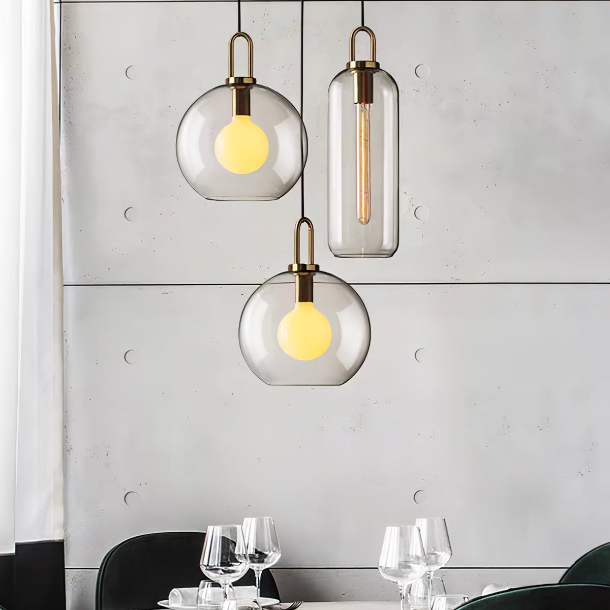 Sevelo lampa wisząca ze szkła matowego