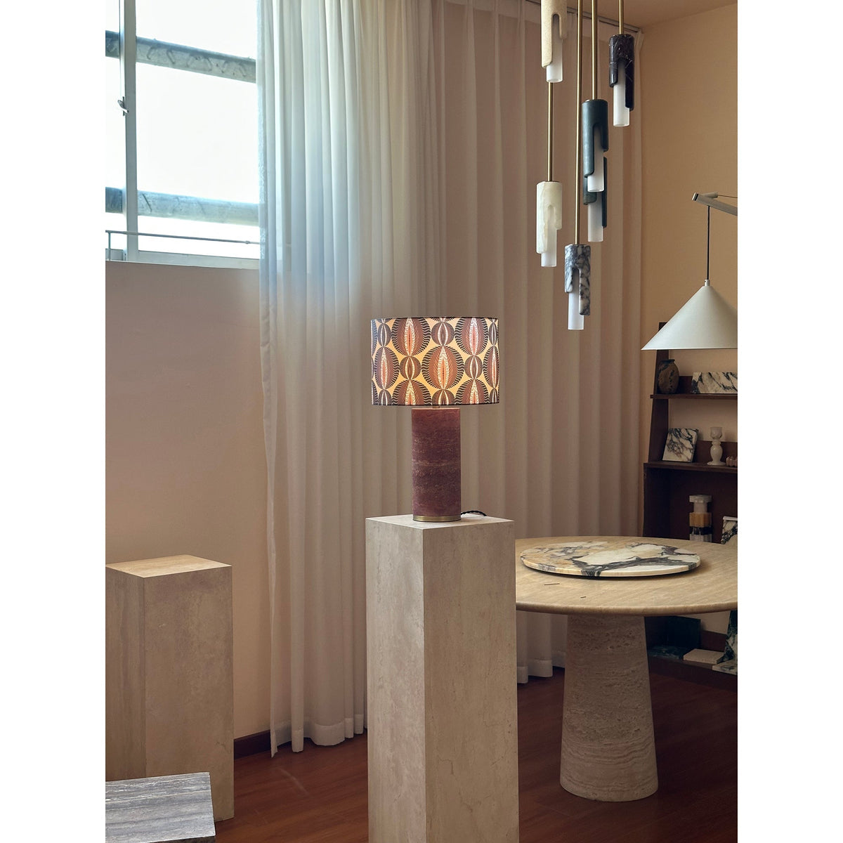 Lampa stołowa Gravity