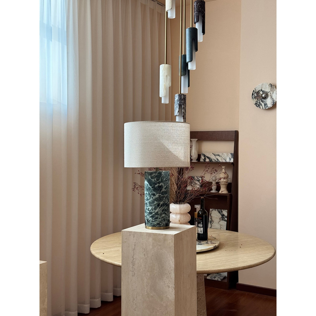 Lampa stołowa Gravity