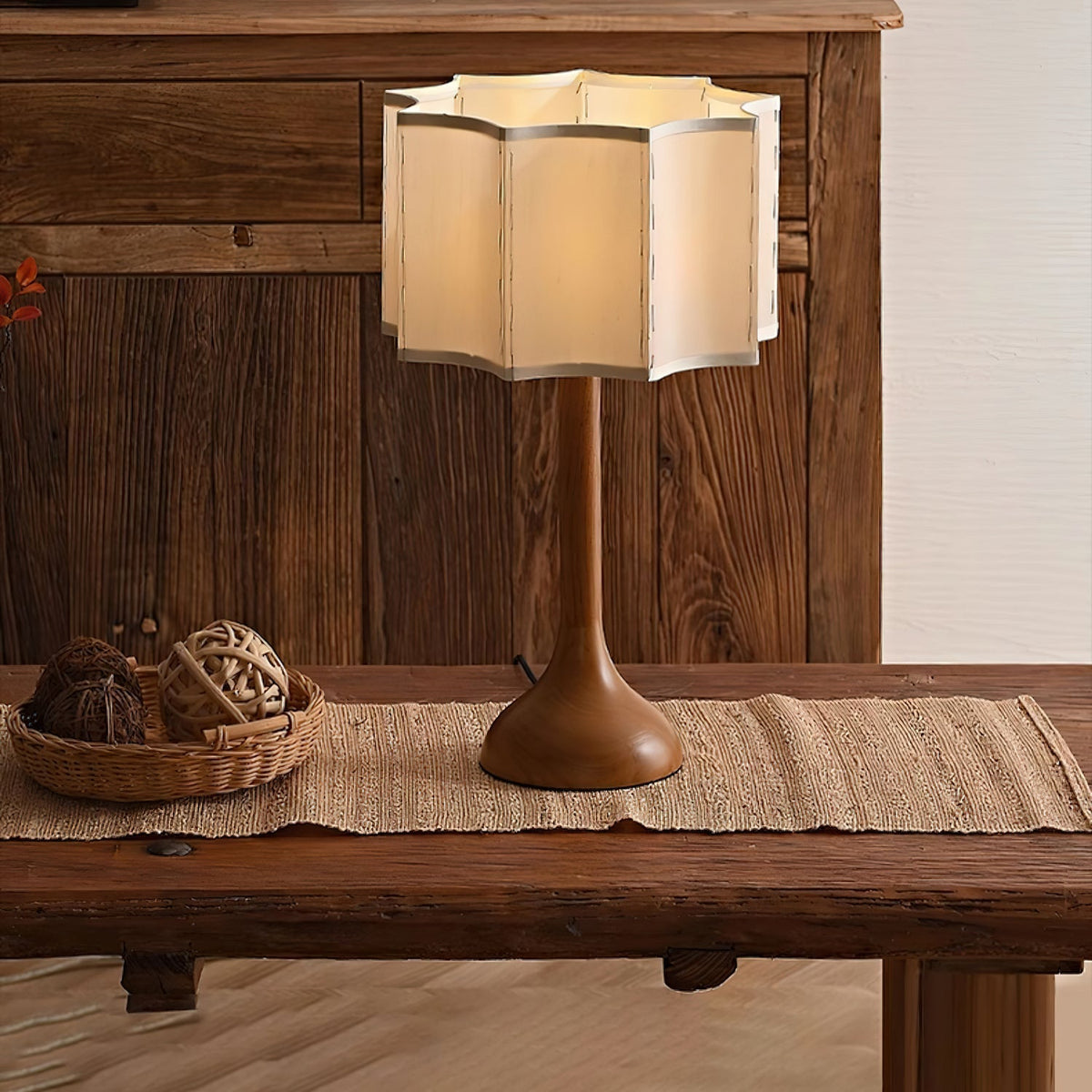 Livenq lampa stołowa retro z drewna i płótna