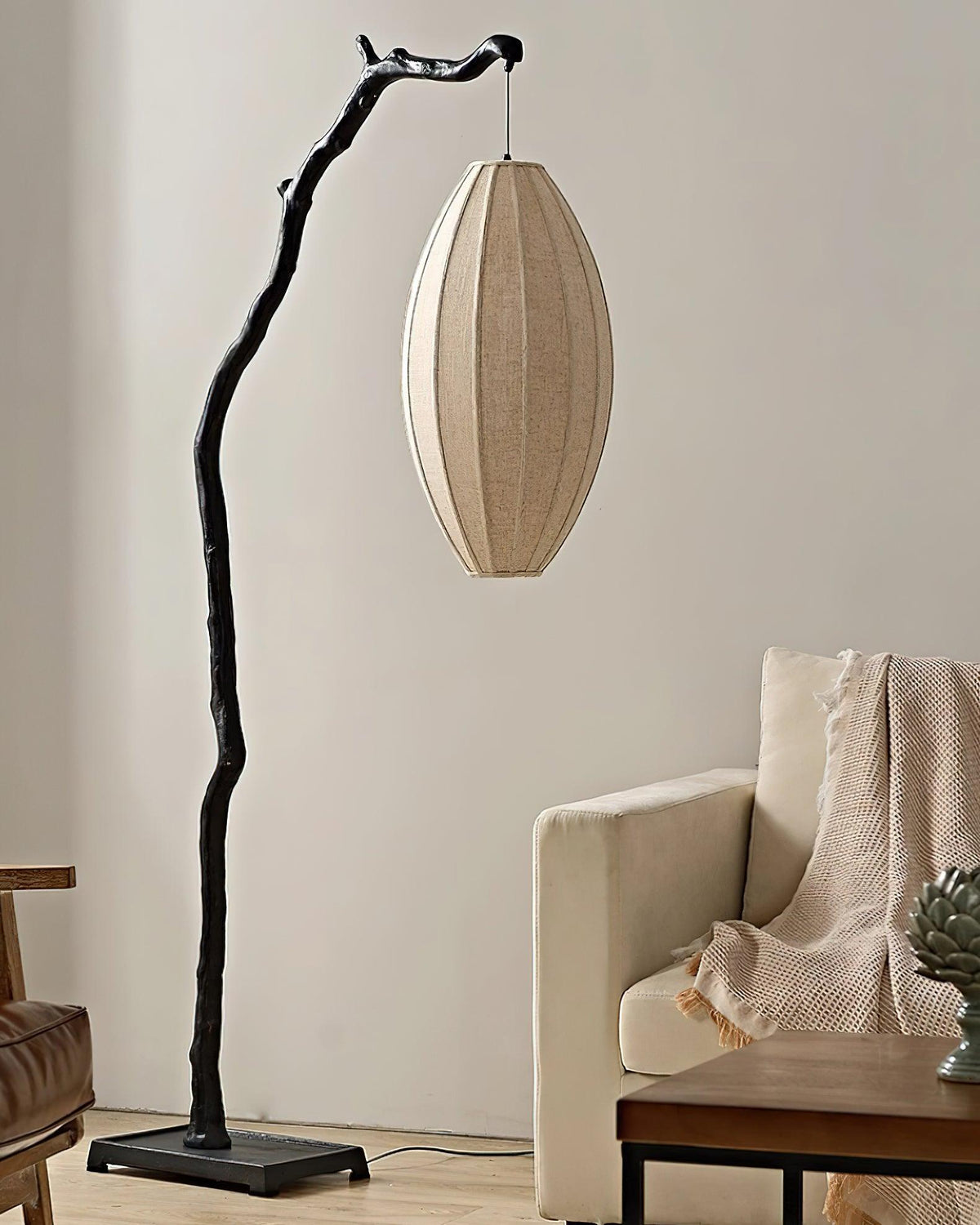 Noralelia lampa stojąca