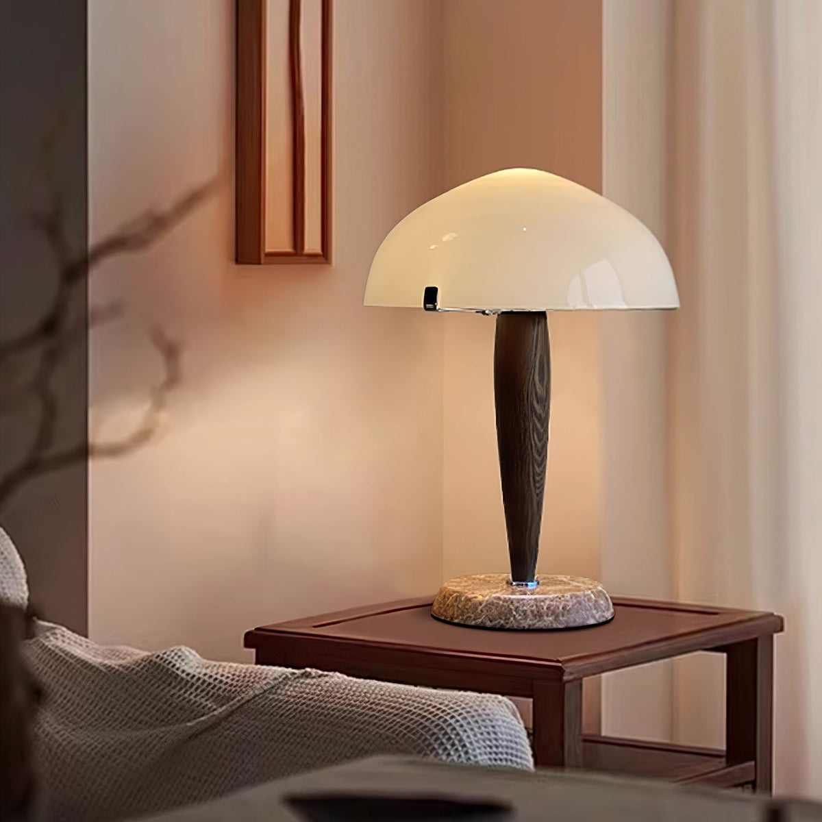 Emerson drewniana lampa stołowa