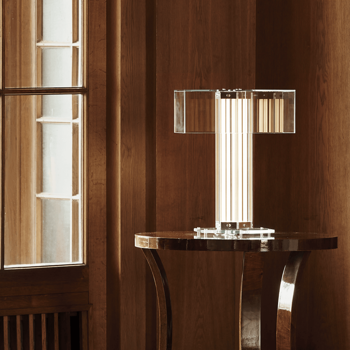 Hexagonal lampa stołowa ze szkła