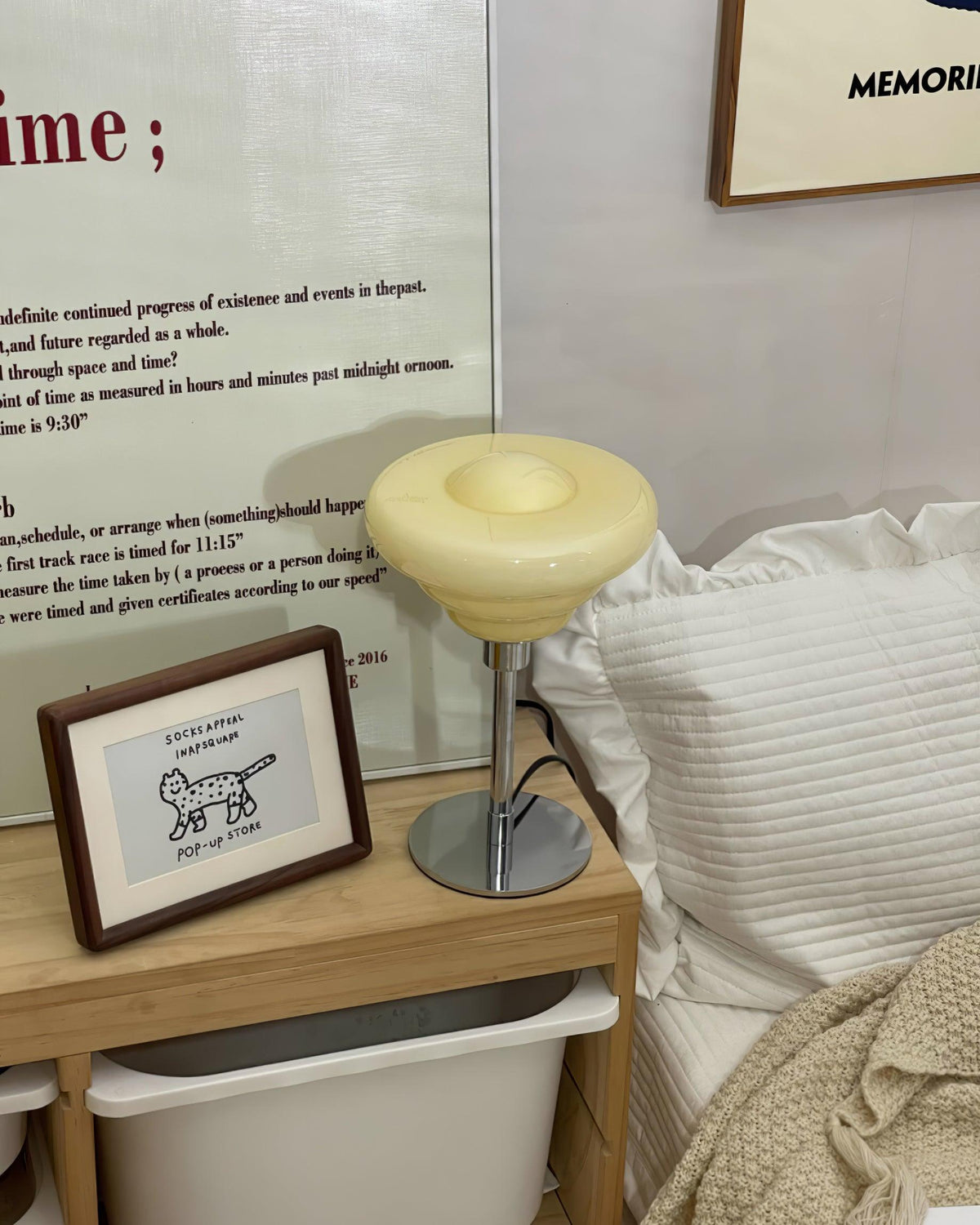 Lampa stołowa Oreloaine ze szkła
