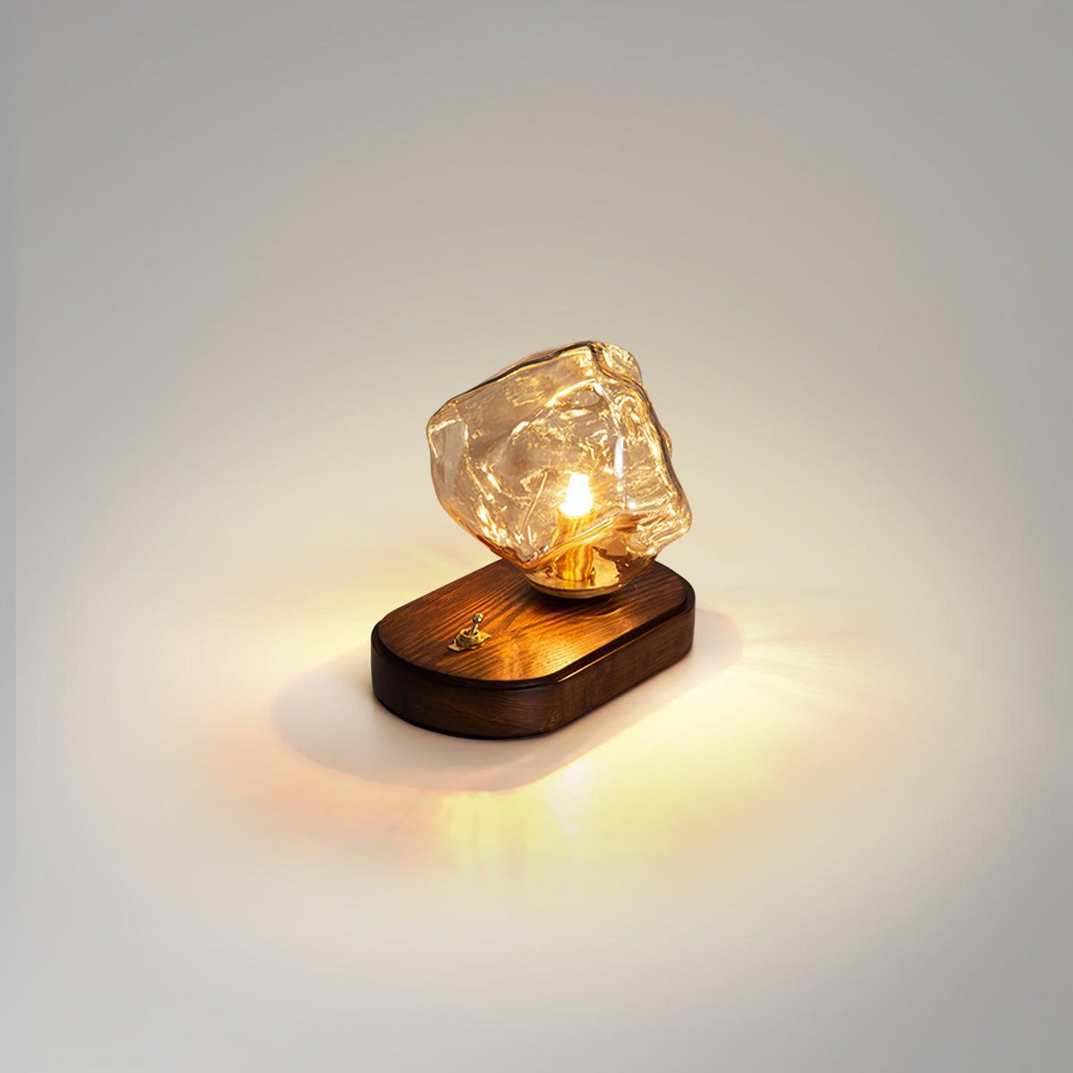 Lampa stołowa Maris ze szkła i drewna