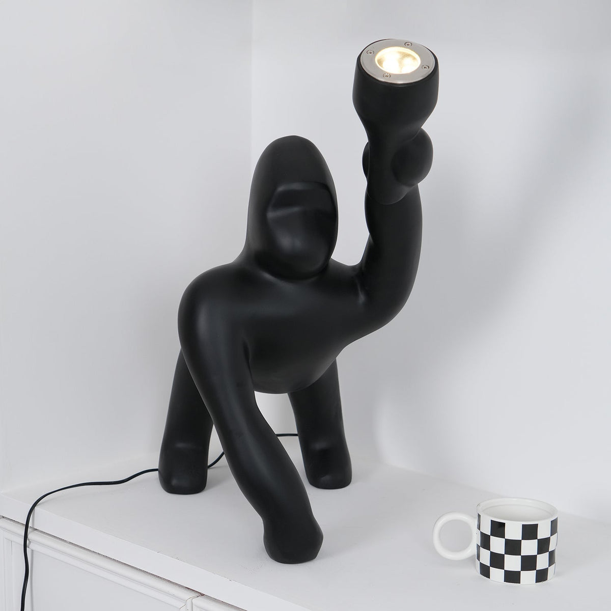 Gorilla zewnętrzna lampa stojąca