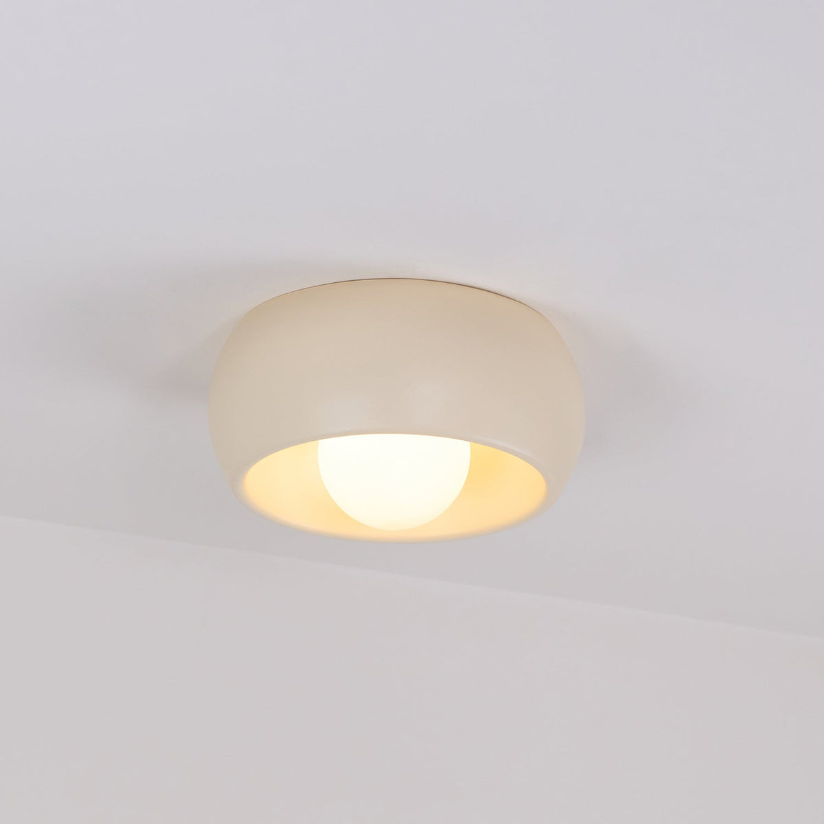 Ligna lampa sufitowa