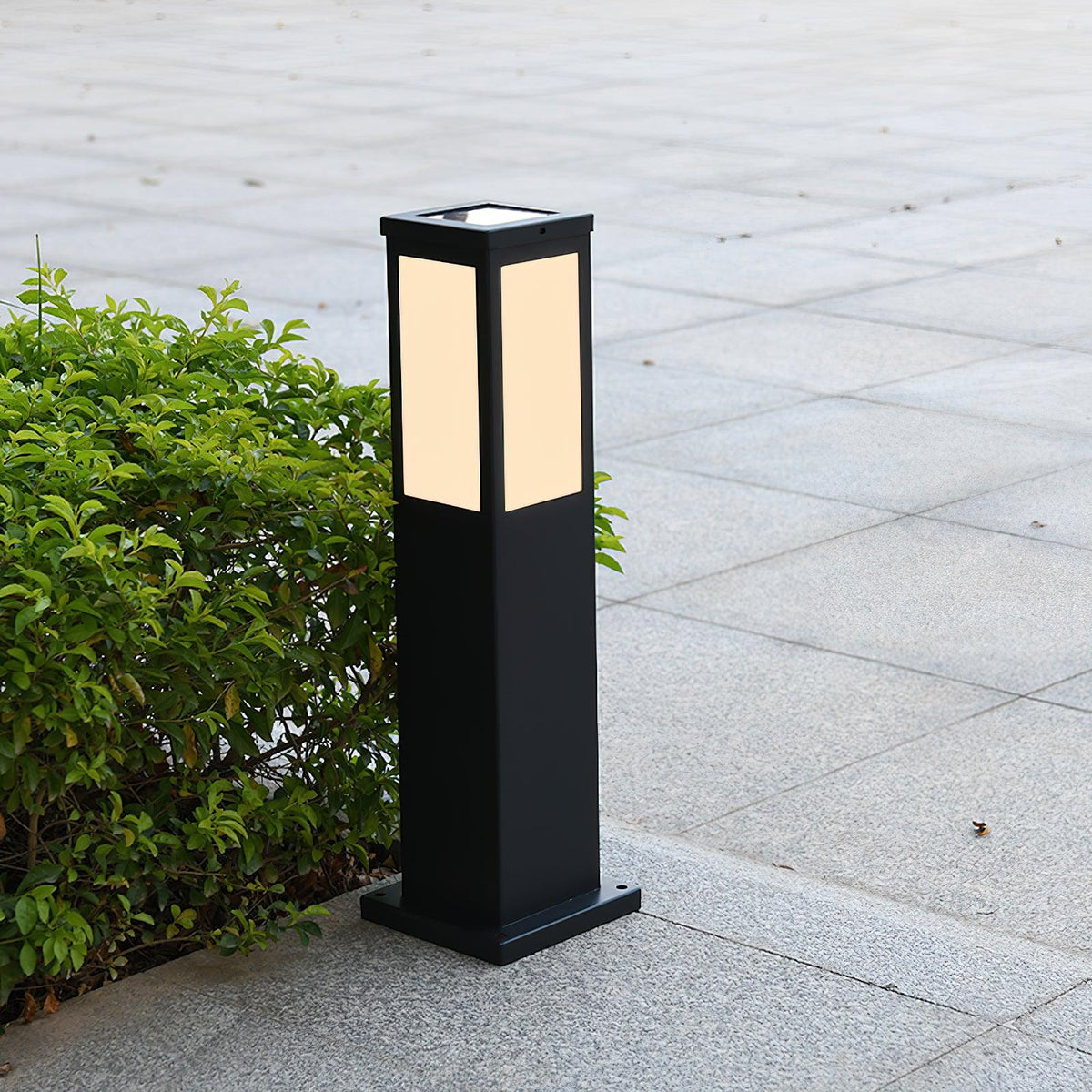 Liorivel zewnętrzna lampa stojąca na słupie