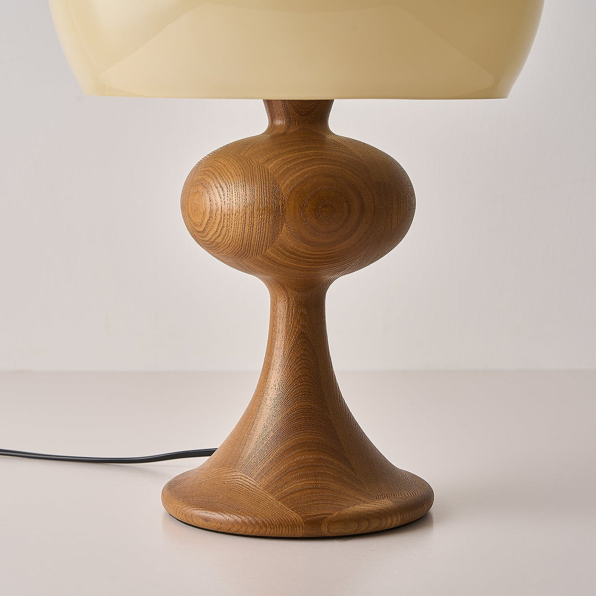 Lampa stołowa Emrys